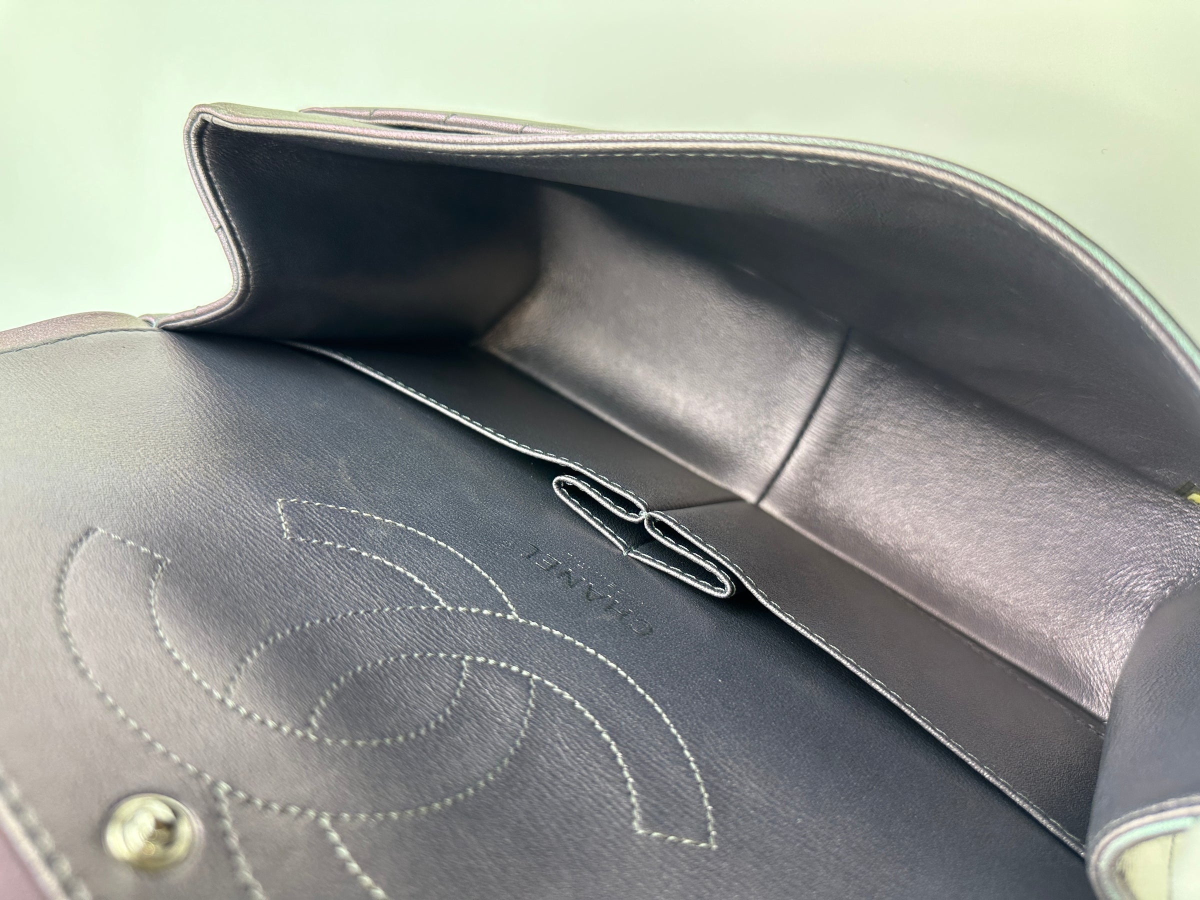 2.55 Reissue Iridescent Chevron 226 Rainbow Hardware Flap Bag