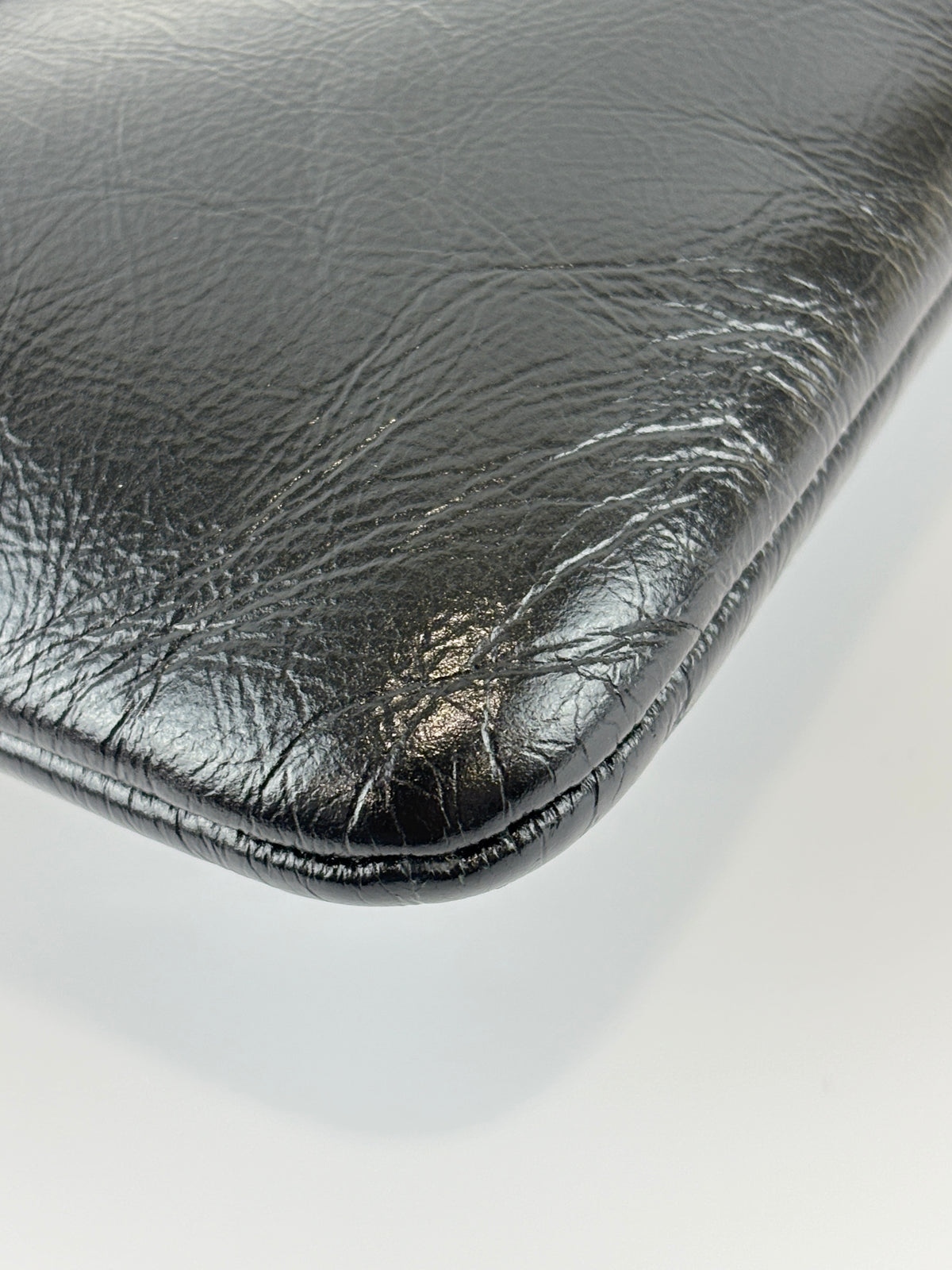 Gabrielle Large O Case Clutch in Black / Off White Aged Calfskin