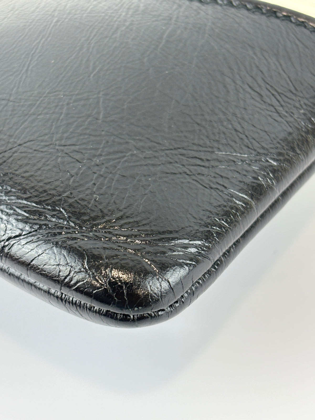 Gabrielle Large O Case Clutch in Black / Off White Aged Calfskin