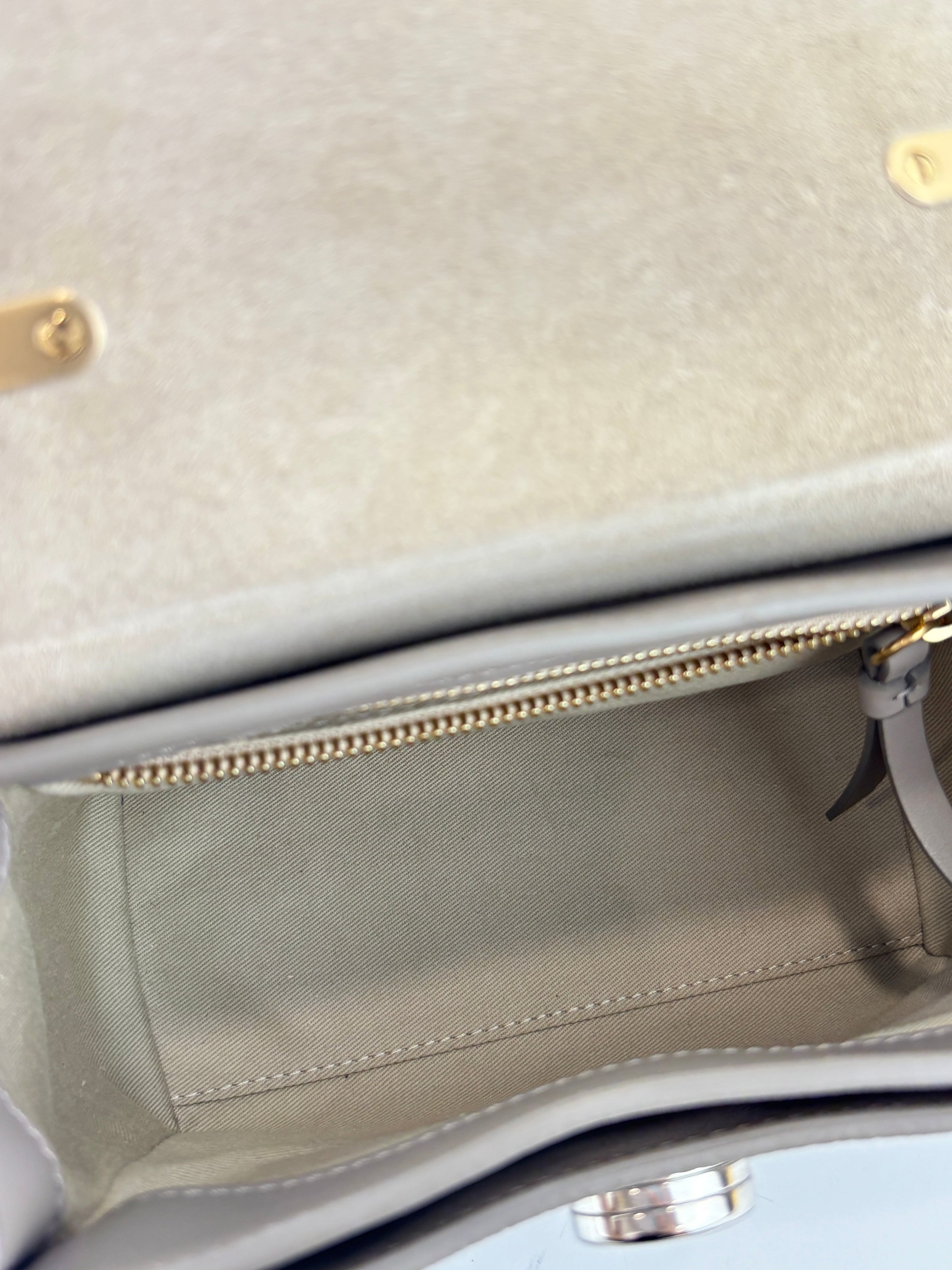 Small Tess Day Bag Motty Grey Grained & Smooth Calfskin MHW