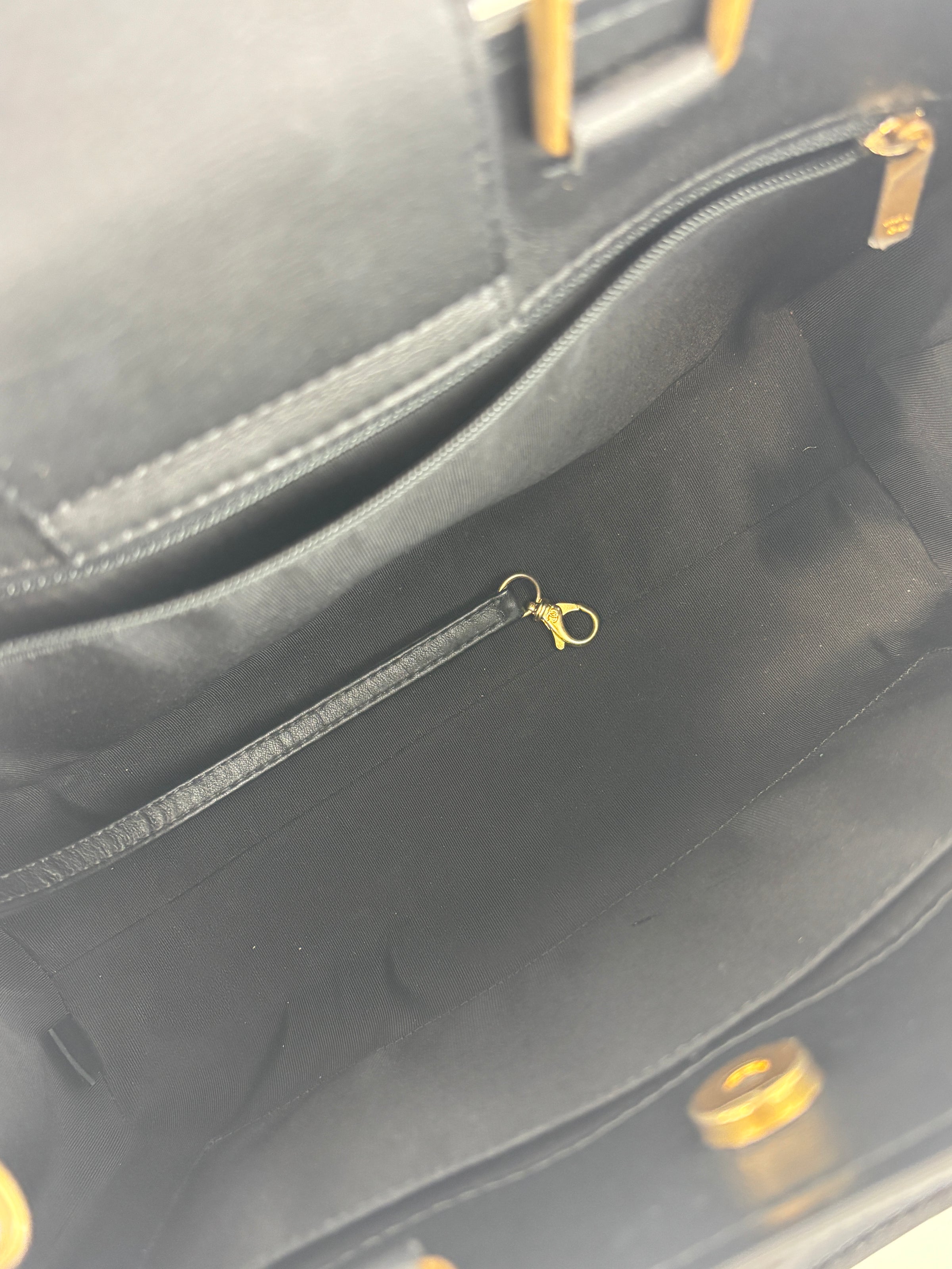 Black Bullskin Shopping Bag AGHW