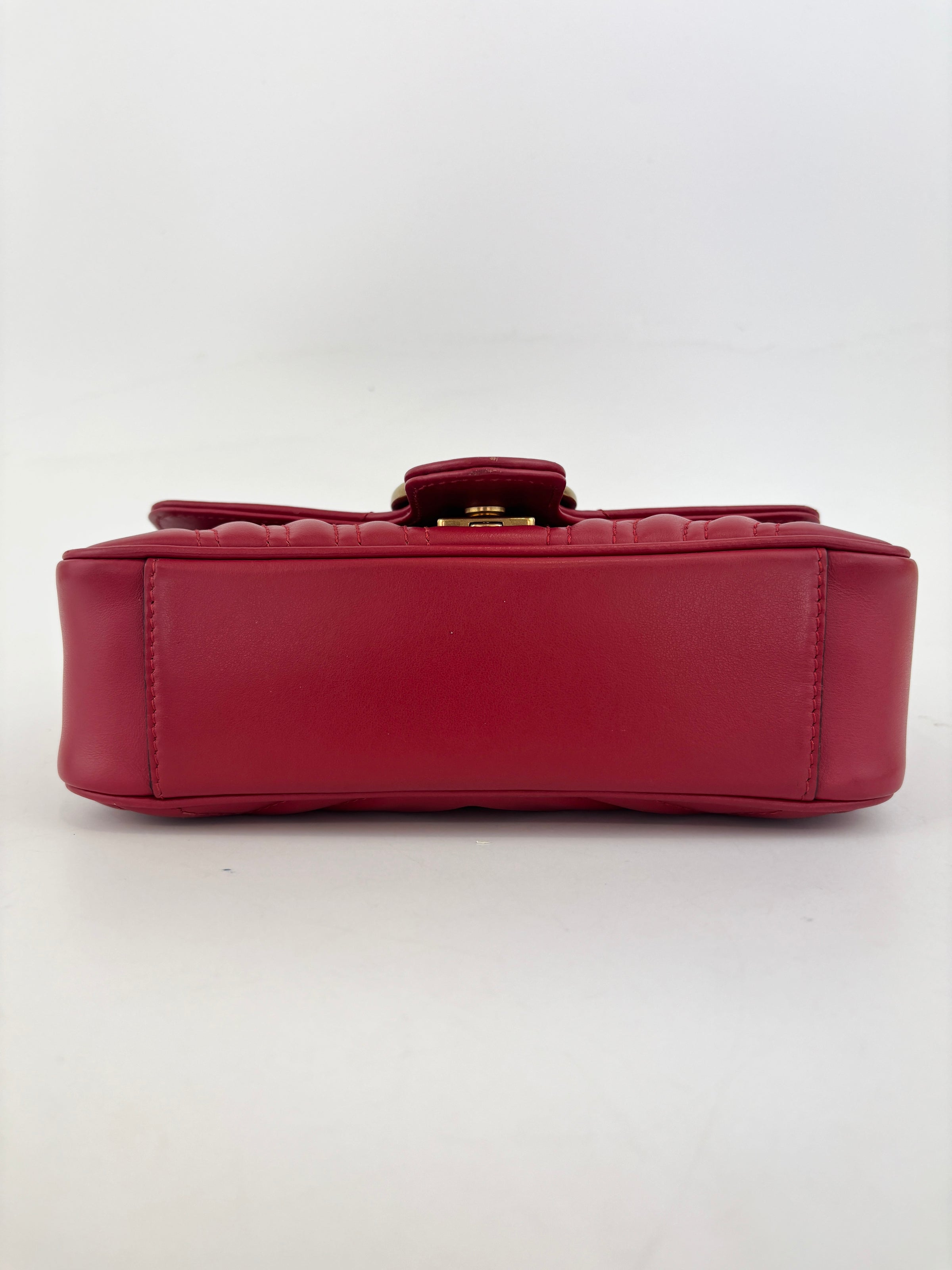 446744 GG Marmont Matelassé Small Flap Shoulder Bag Hibiscus Red Calfskin / Antique Gold Hardware