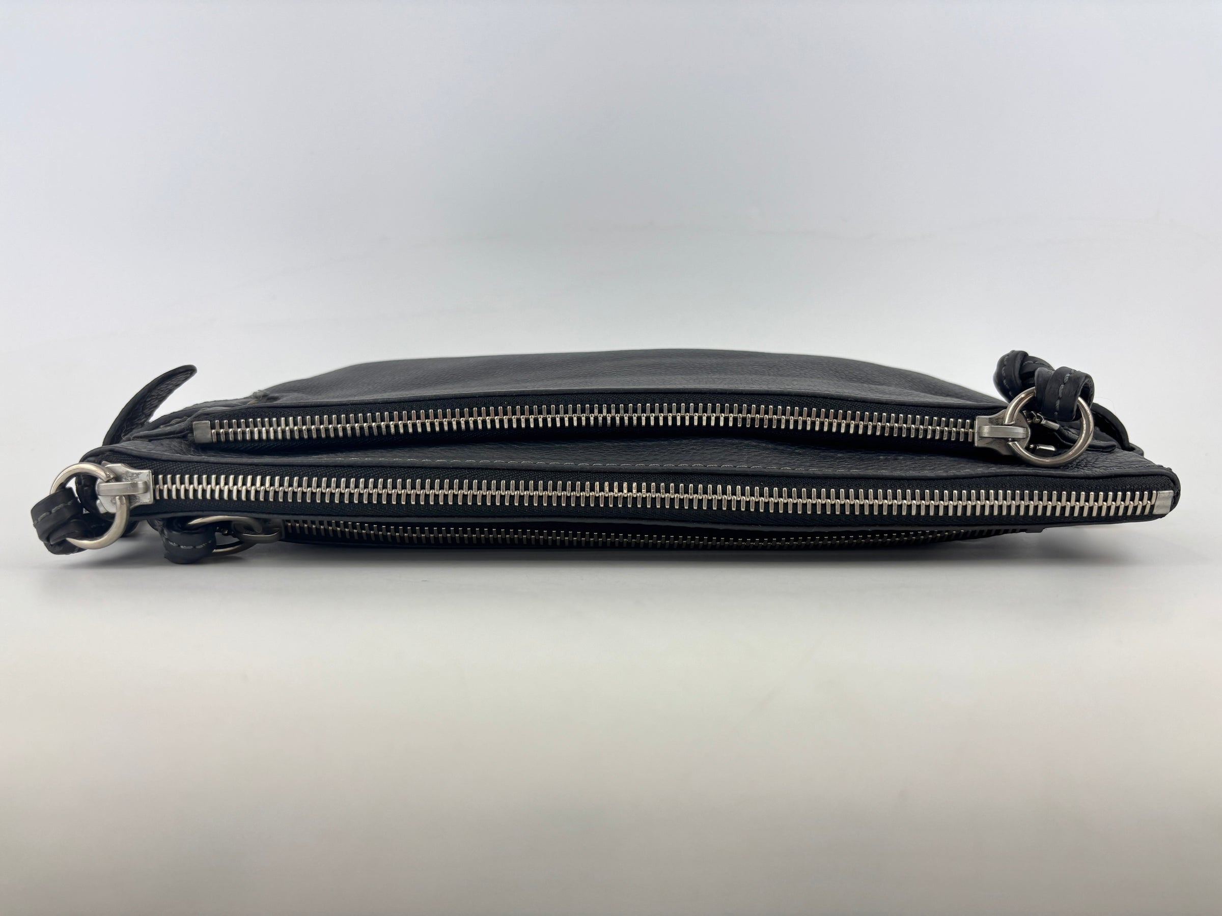 Betty Flat Zipper Clutch Dark Grey