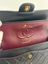 Vintage Medium Black Lambskin Classic Double Flap GHW