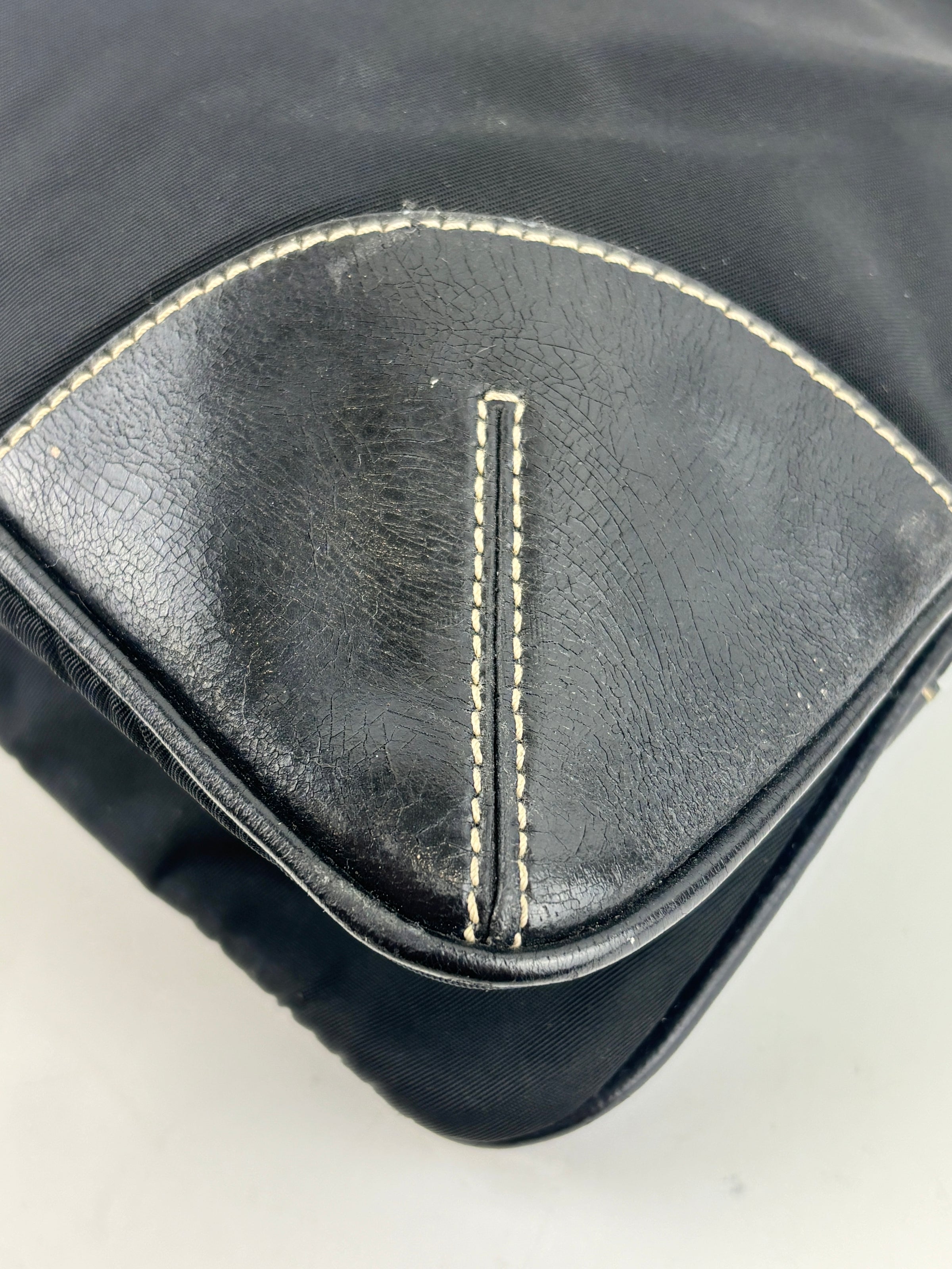 Vintage 2000s Black Nylon & Leather Sporty Shoulder Pochette