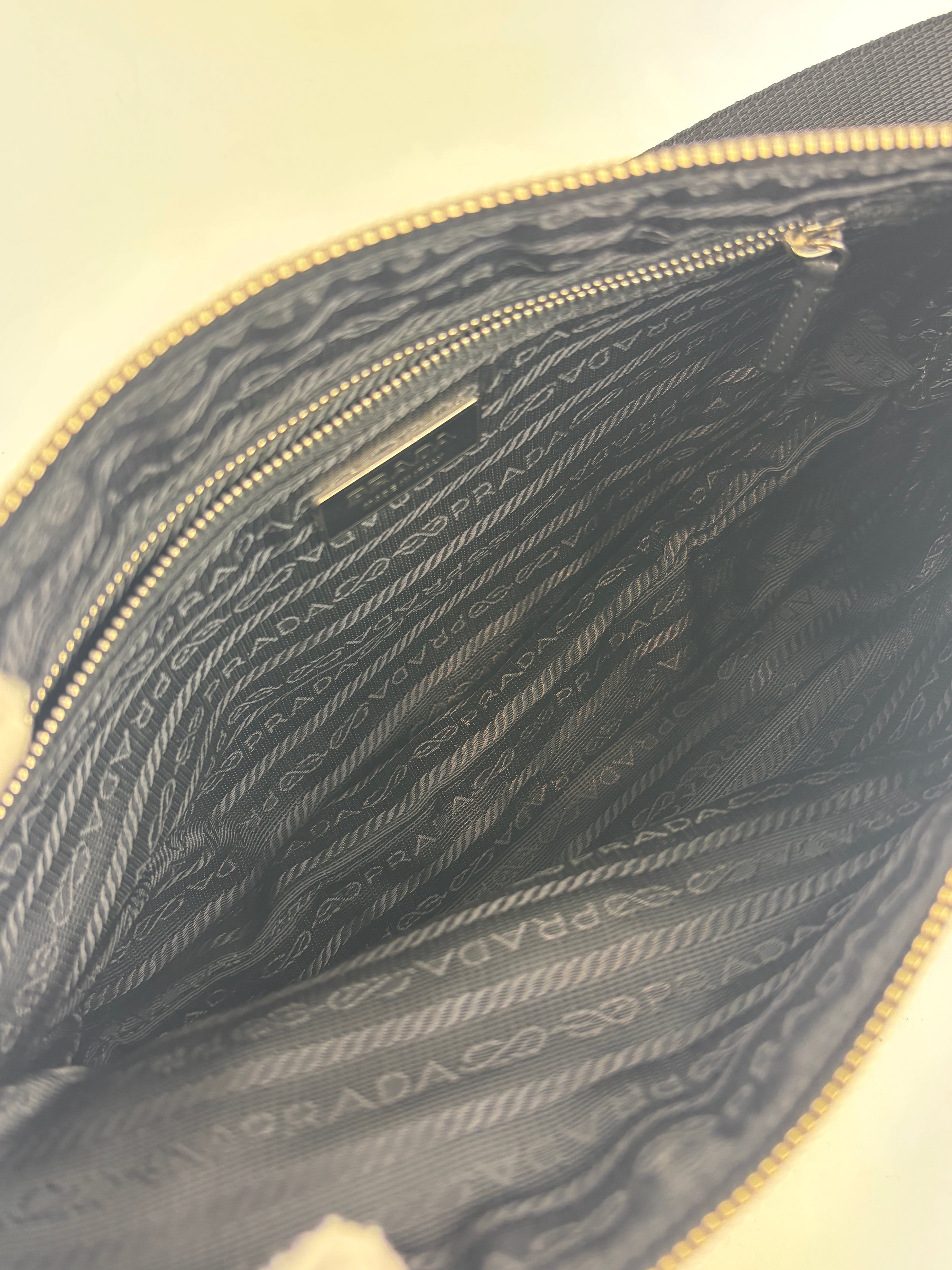 Vintage 2000s Black Nylon & Leather Sporty Shoulder Pochette