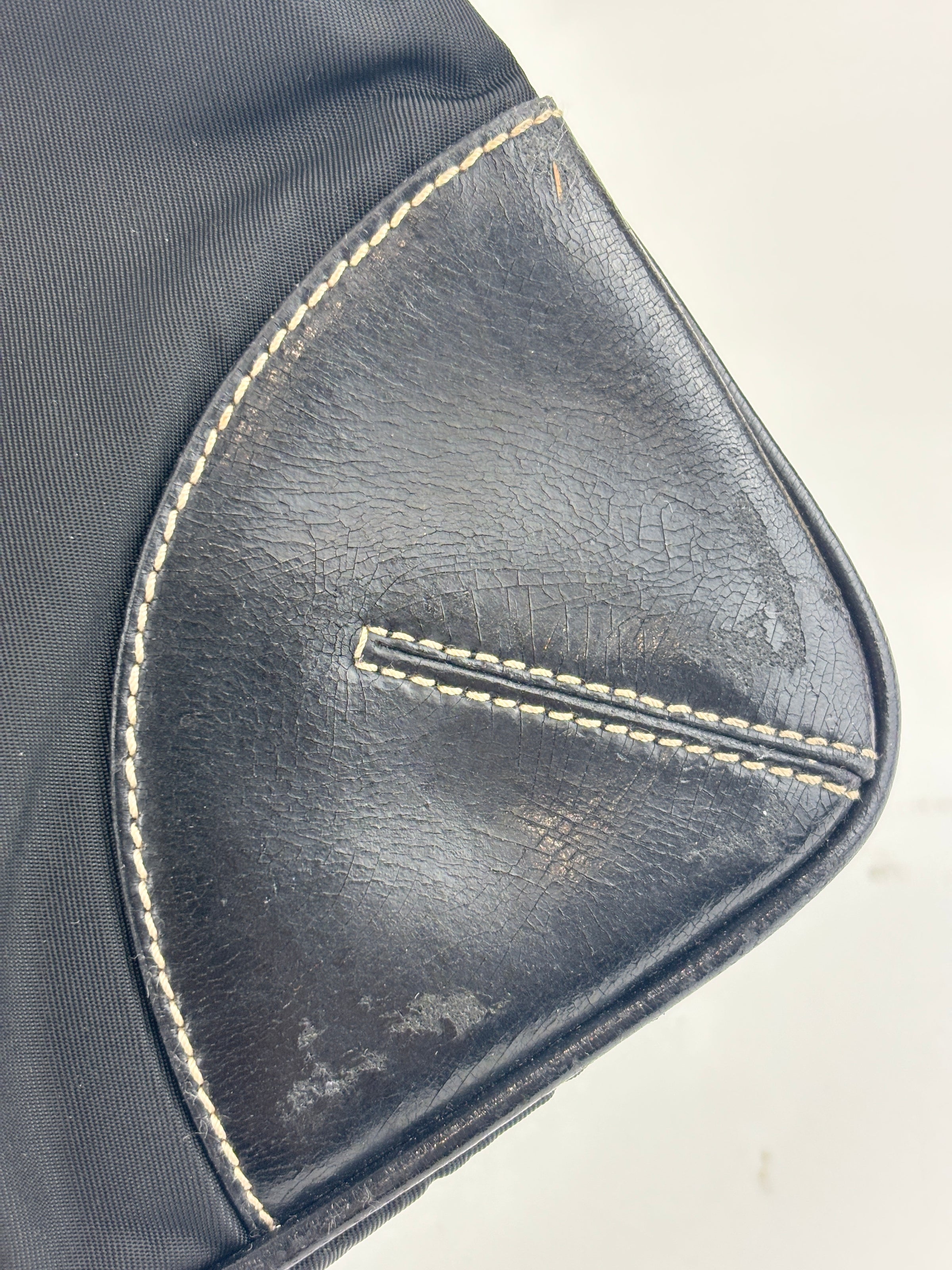 Vintage 2000s Black Nylon & Leather Sporty Shoulder Pochette