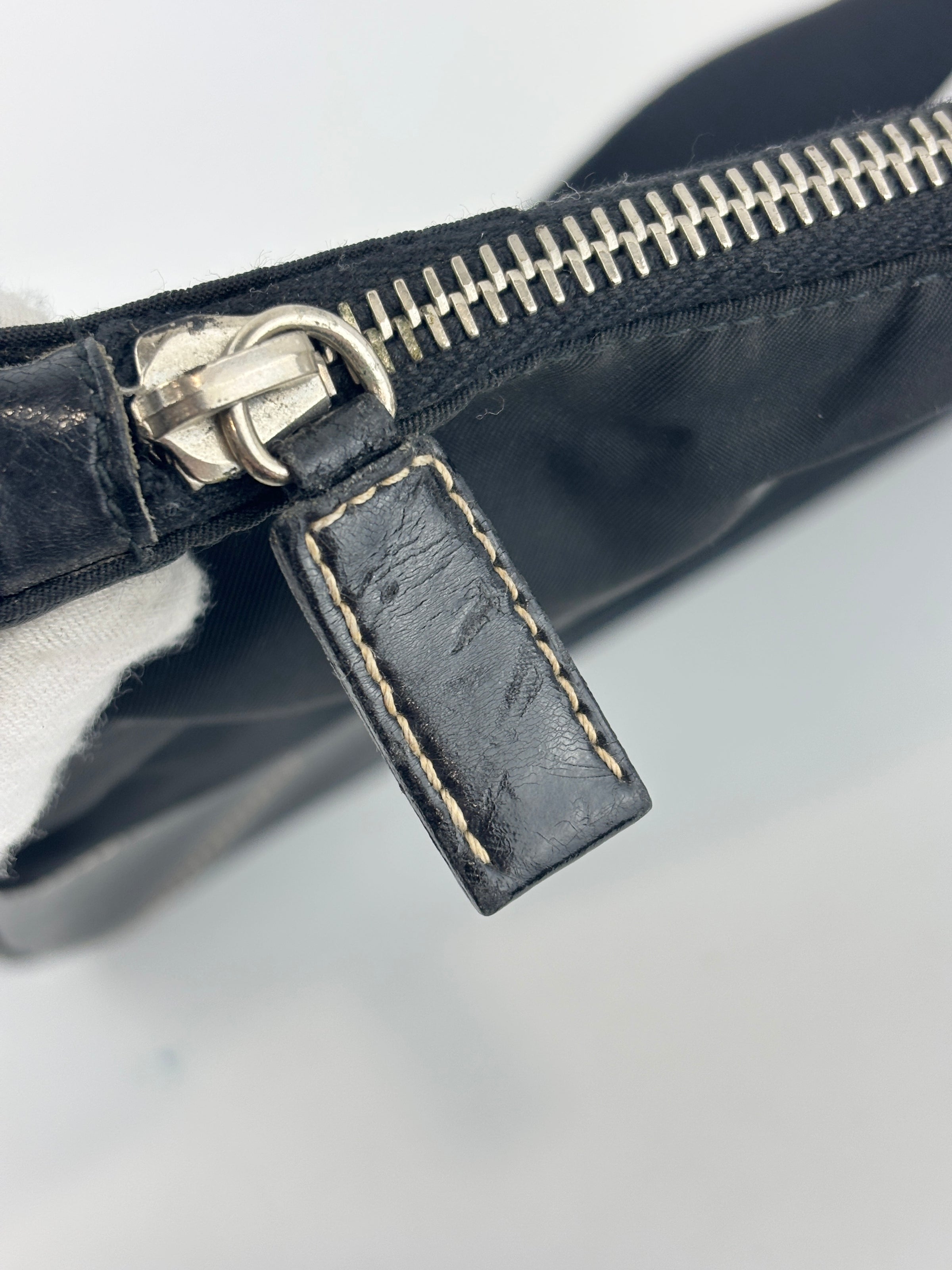Vintage 2000s Black Nylon & Leather Sporty Shoulder Pochette