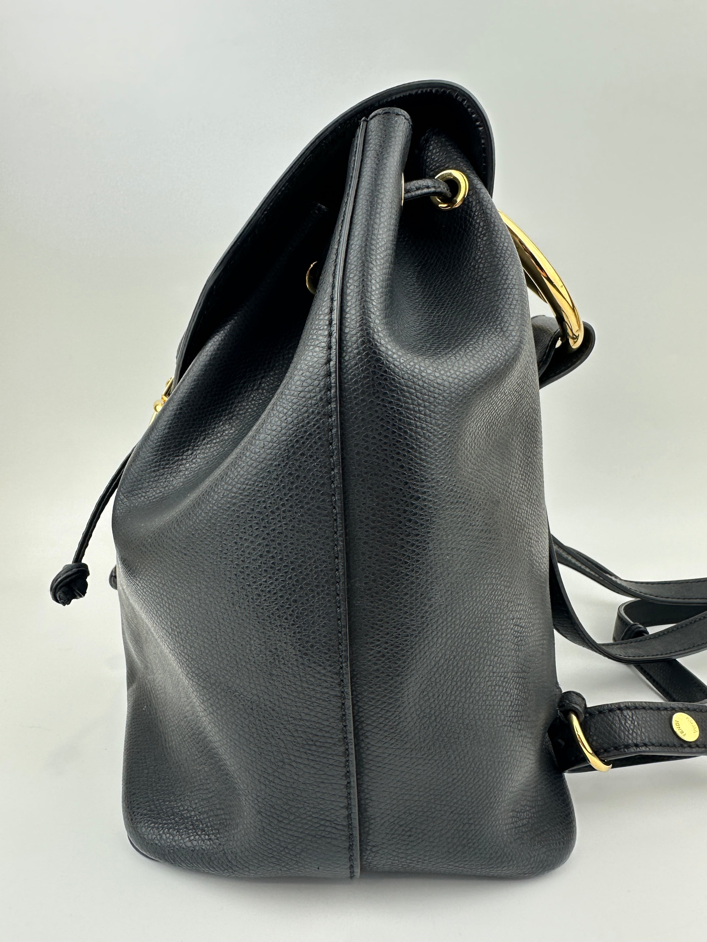 Vitello Cruise F is Fendi Black Drawstring Backpack