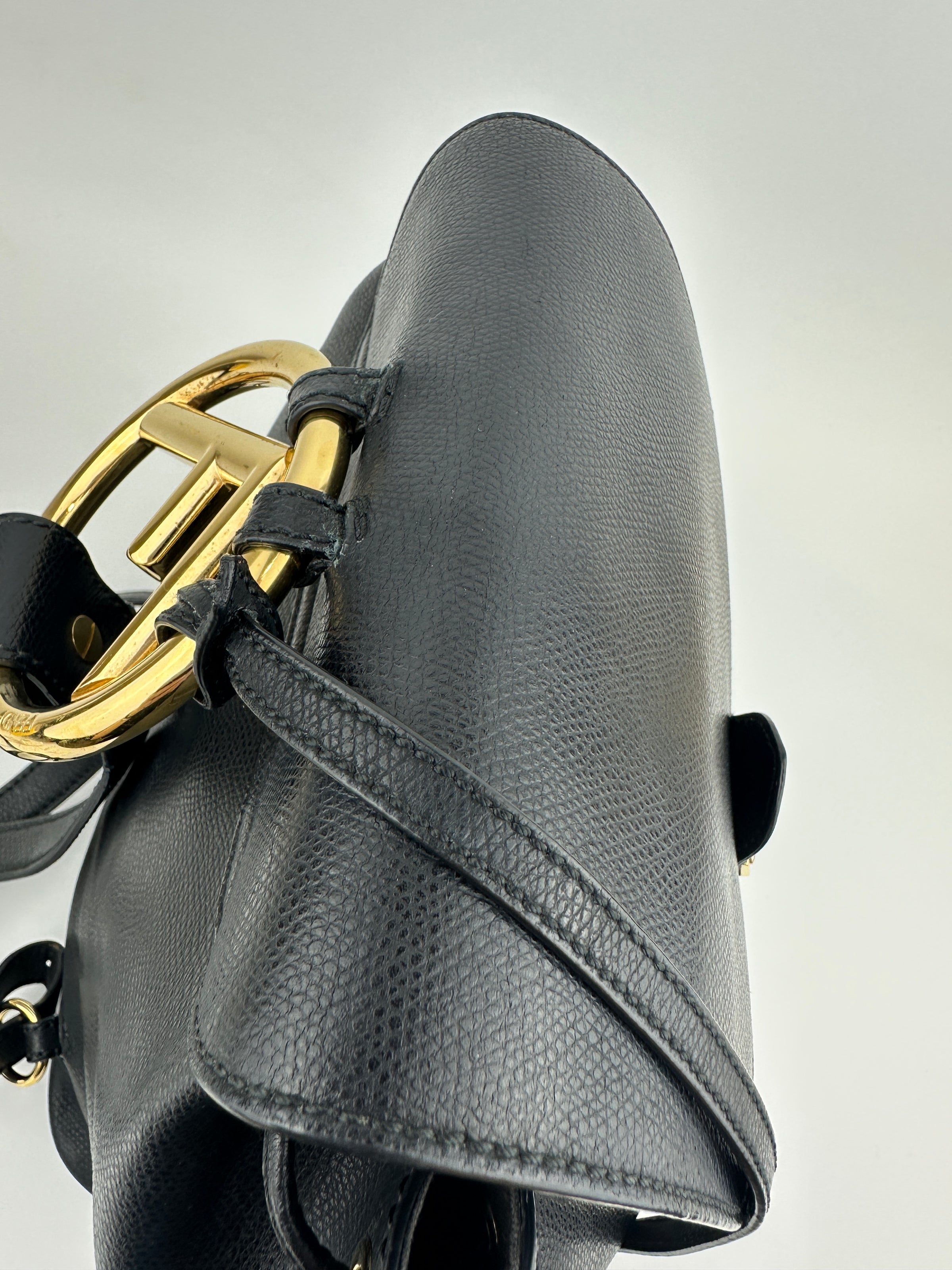 Vitello Cruise F is Fendi Black Drawstring Backpack