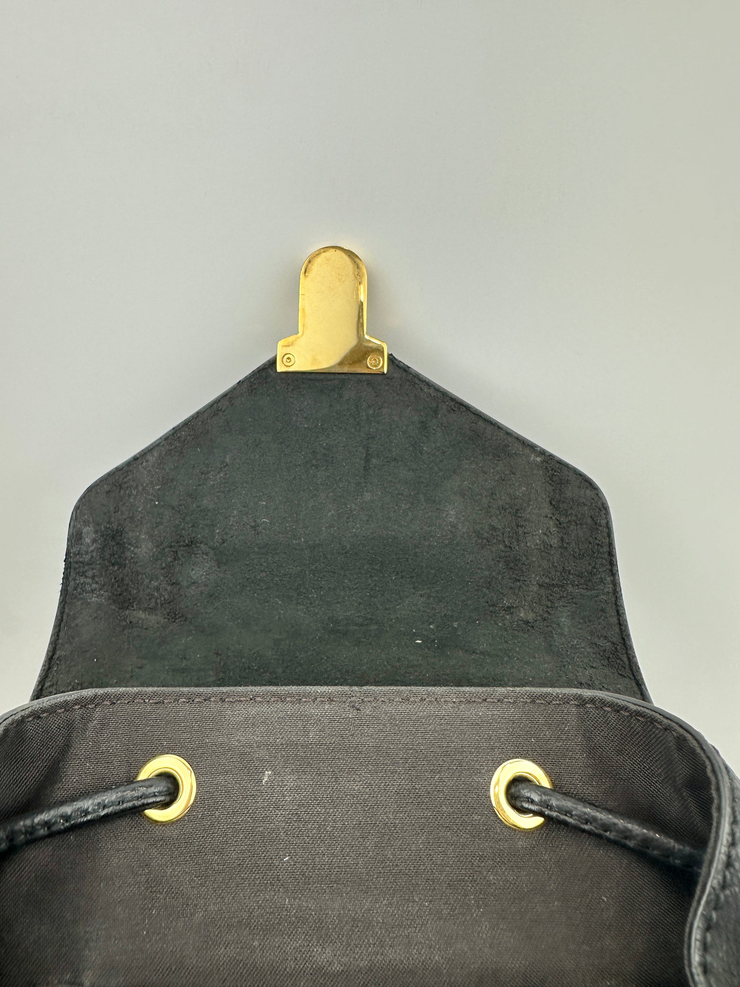 Vitello Cruise F is Fendi Black Drawstring Backpack