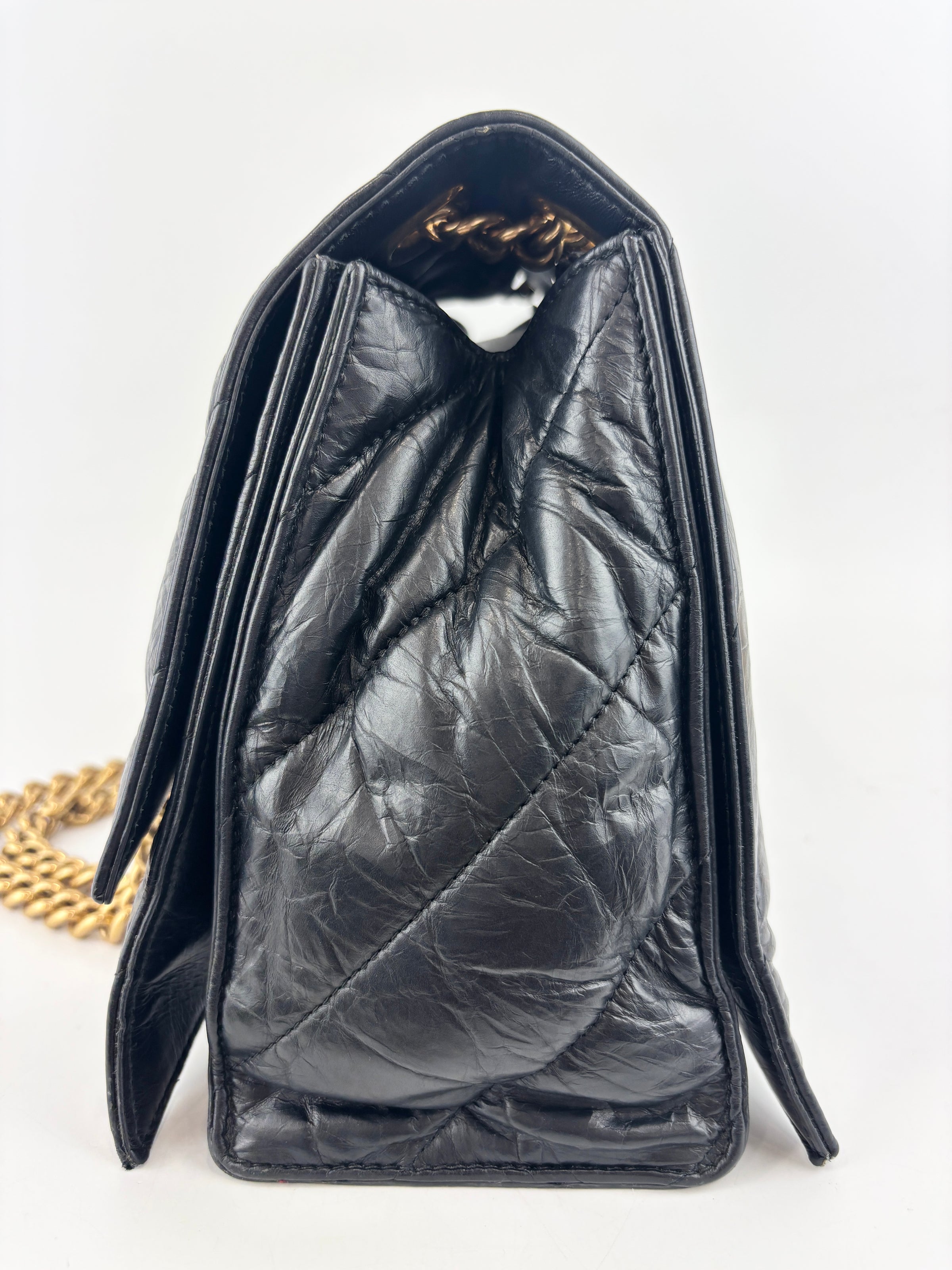 Crush Medium Leather Shoulder Bag