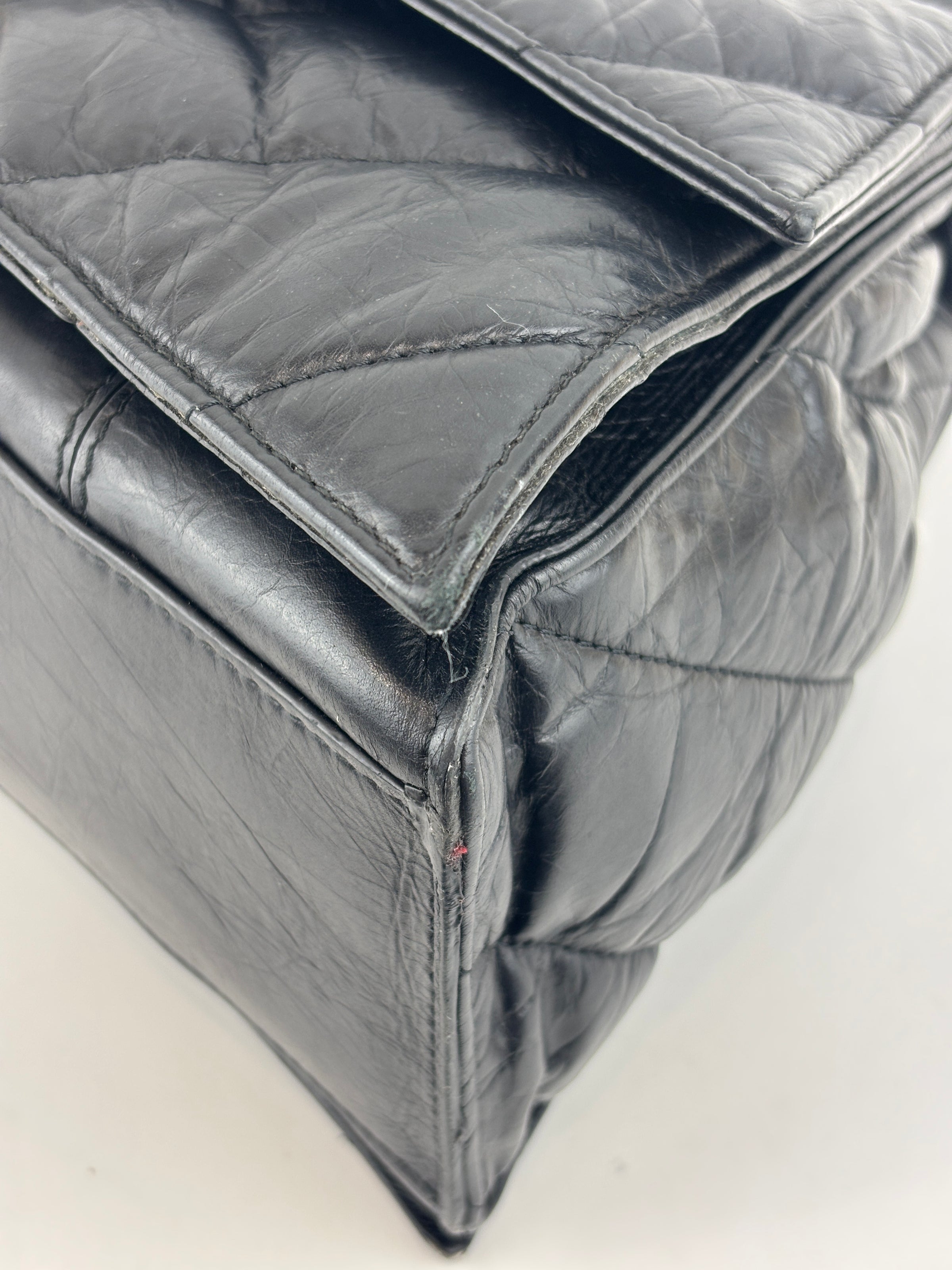 Crush Medium Leather Shoulder Bag