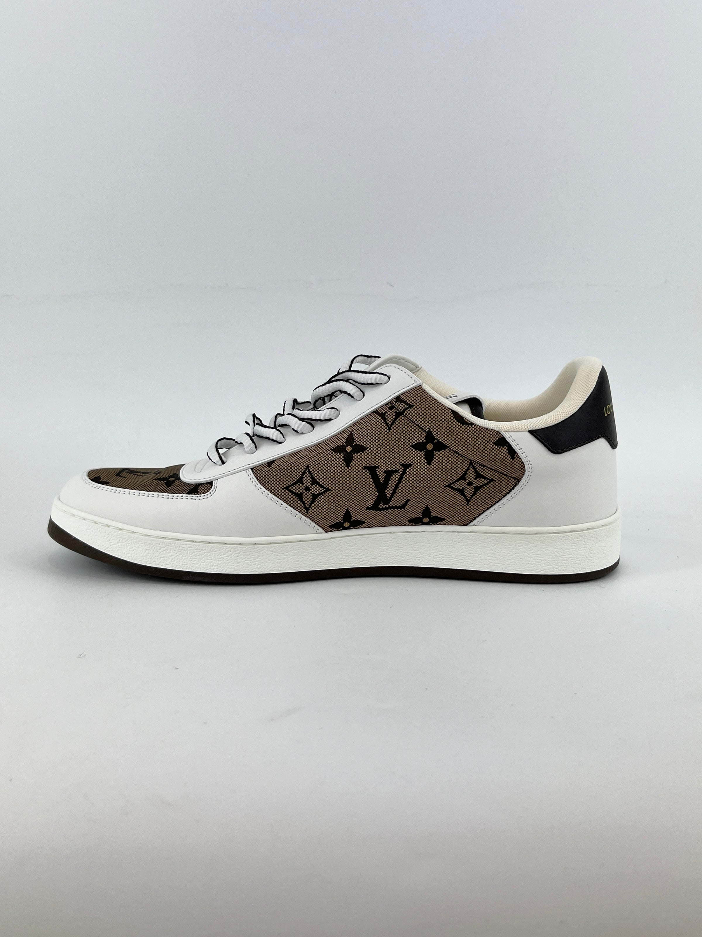 1ABF4L Rivoli Sneakers White with Vintage Monogram Size 9