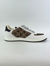 1ABF4L Rivoli Sneakers White with Vintage Monogram Size 9
