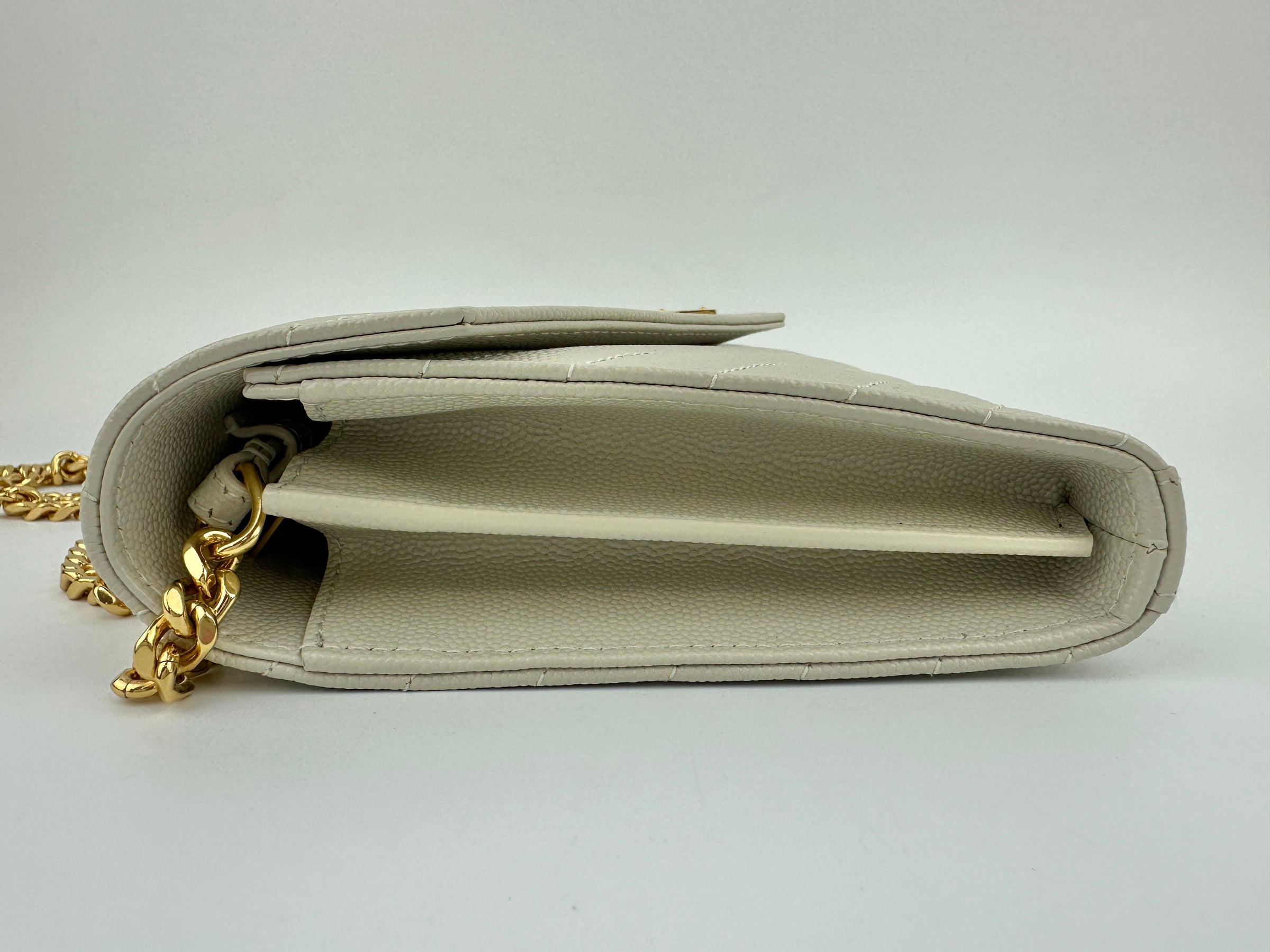 Classic Cassandre Grain De Poudre Leather Blanc Vintage Chain Wallet