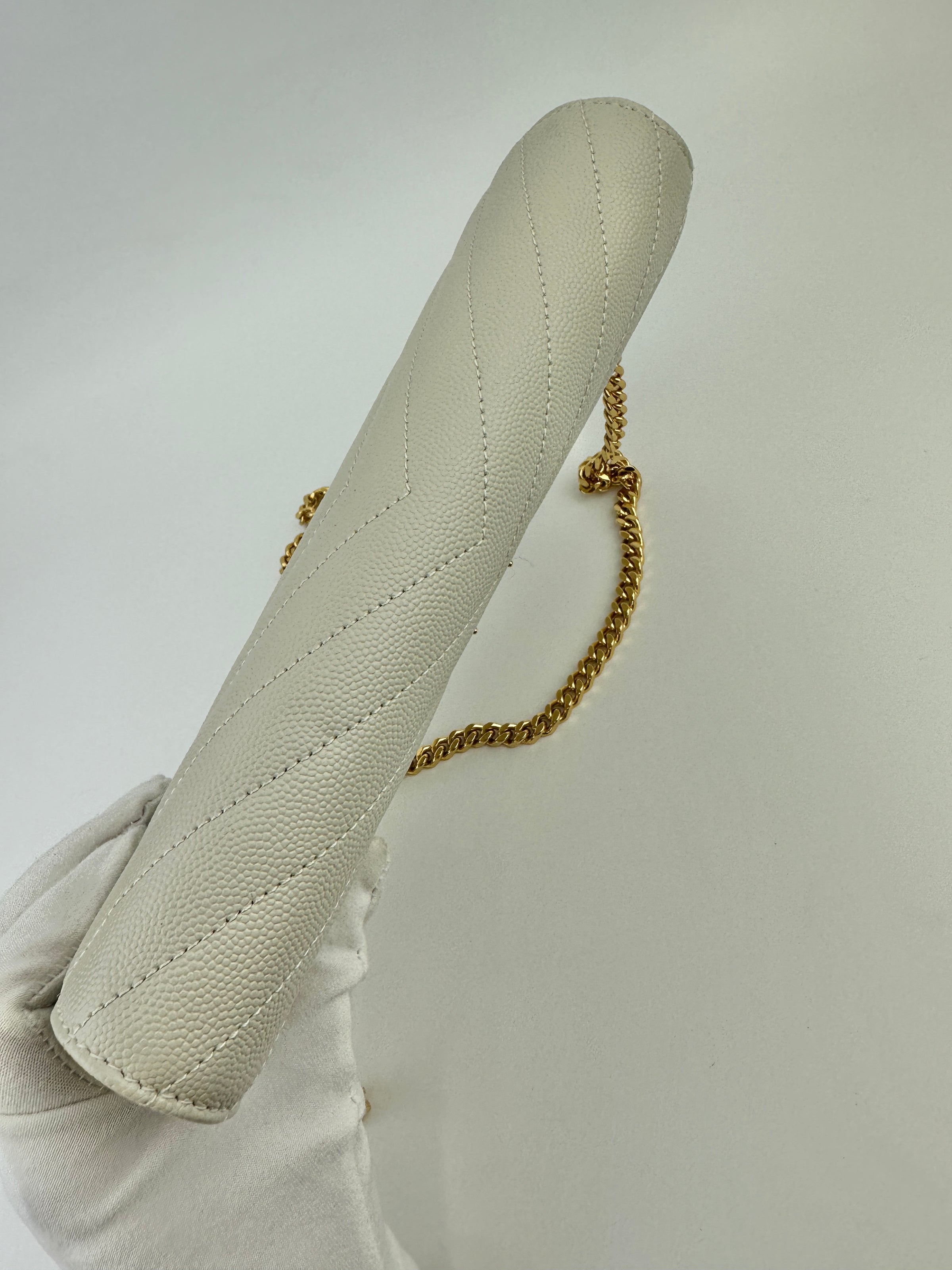 Classic Cassandre Grain De Poudre Leather Blanc Vintage Chain Wallet