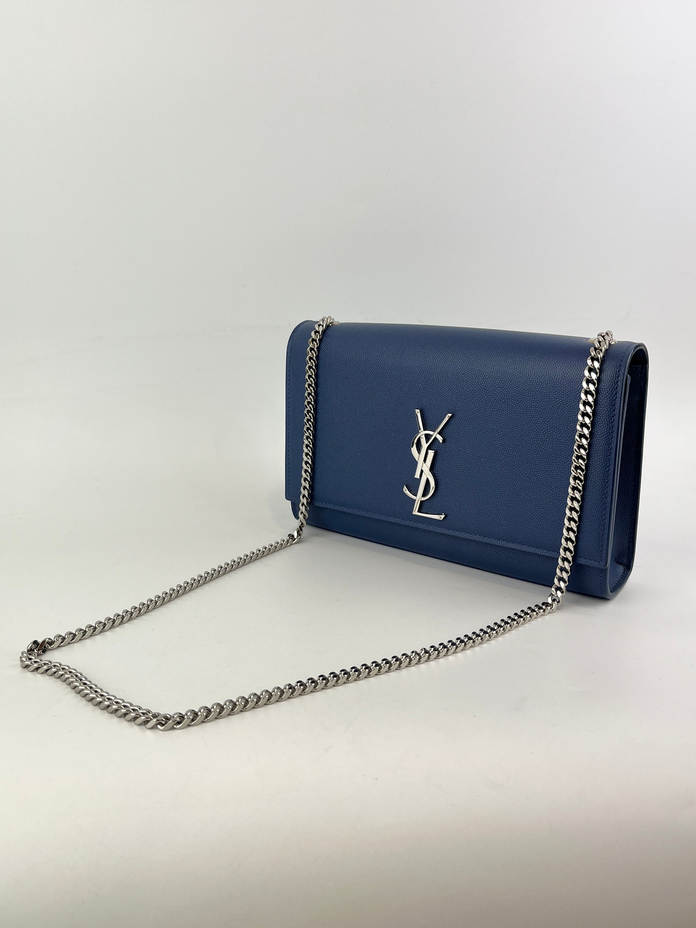 Blue 364021 Kate Medium in Grain De Poudre Embossed Leather