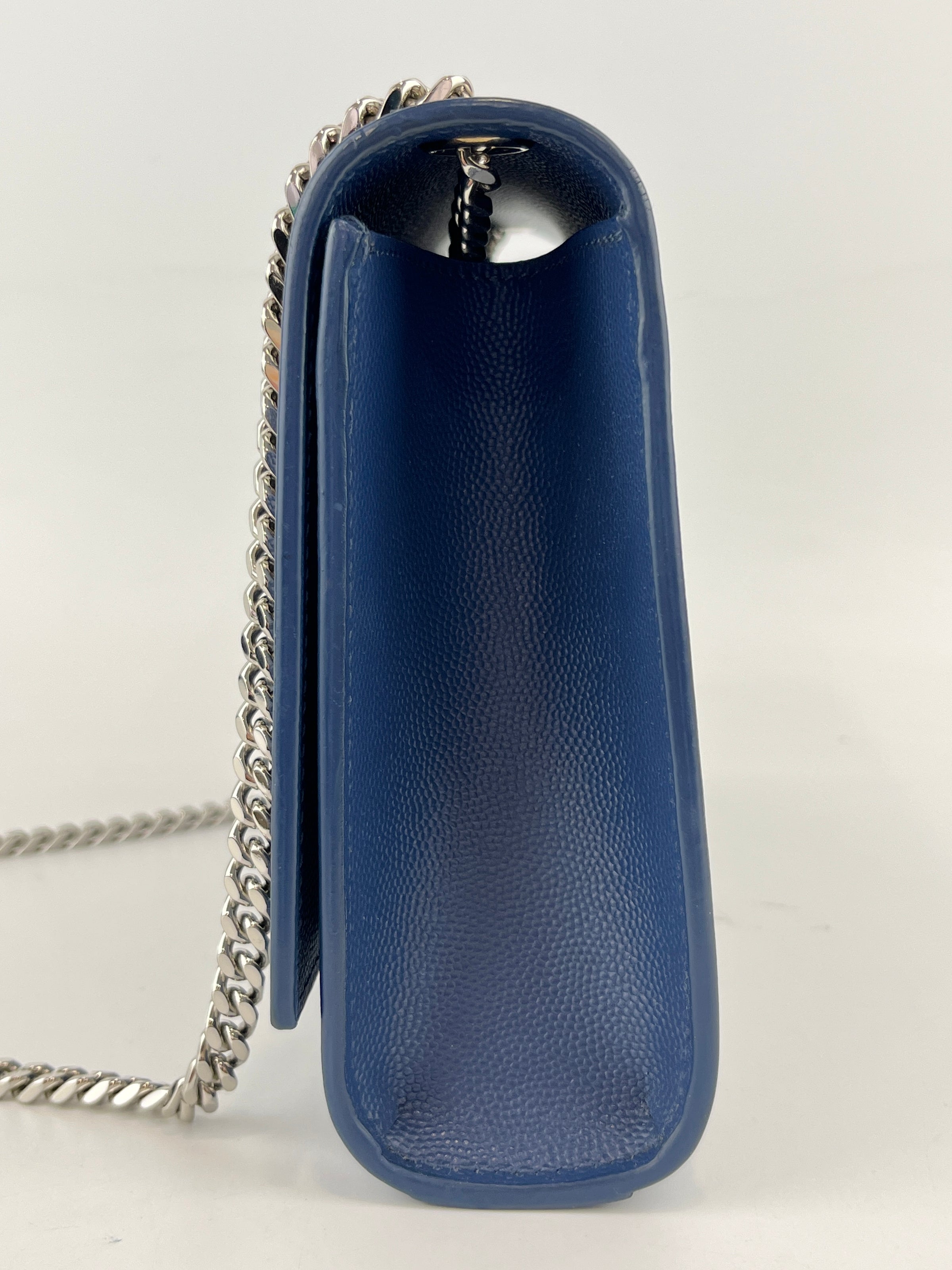 Blue 364021 Kate Medium in Grain De Poudre Embossed Leather