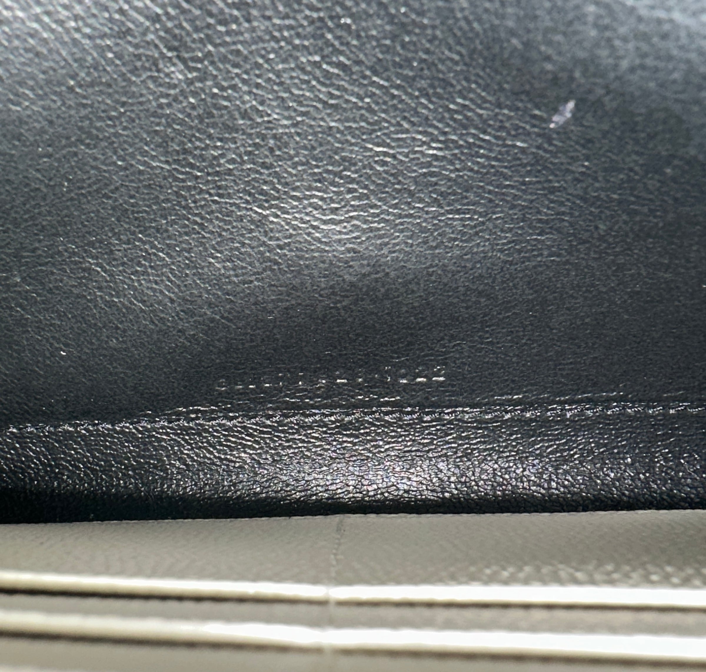 Classic Cassandre Grain De Poudre Leather Blanc Vintage Chain Wallet