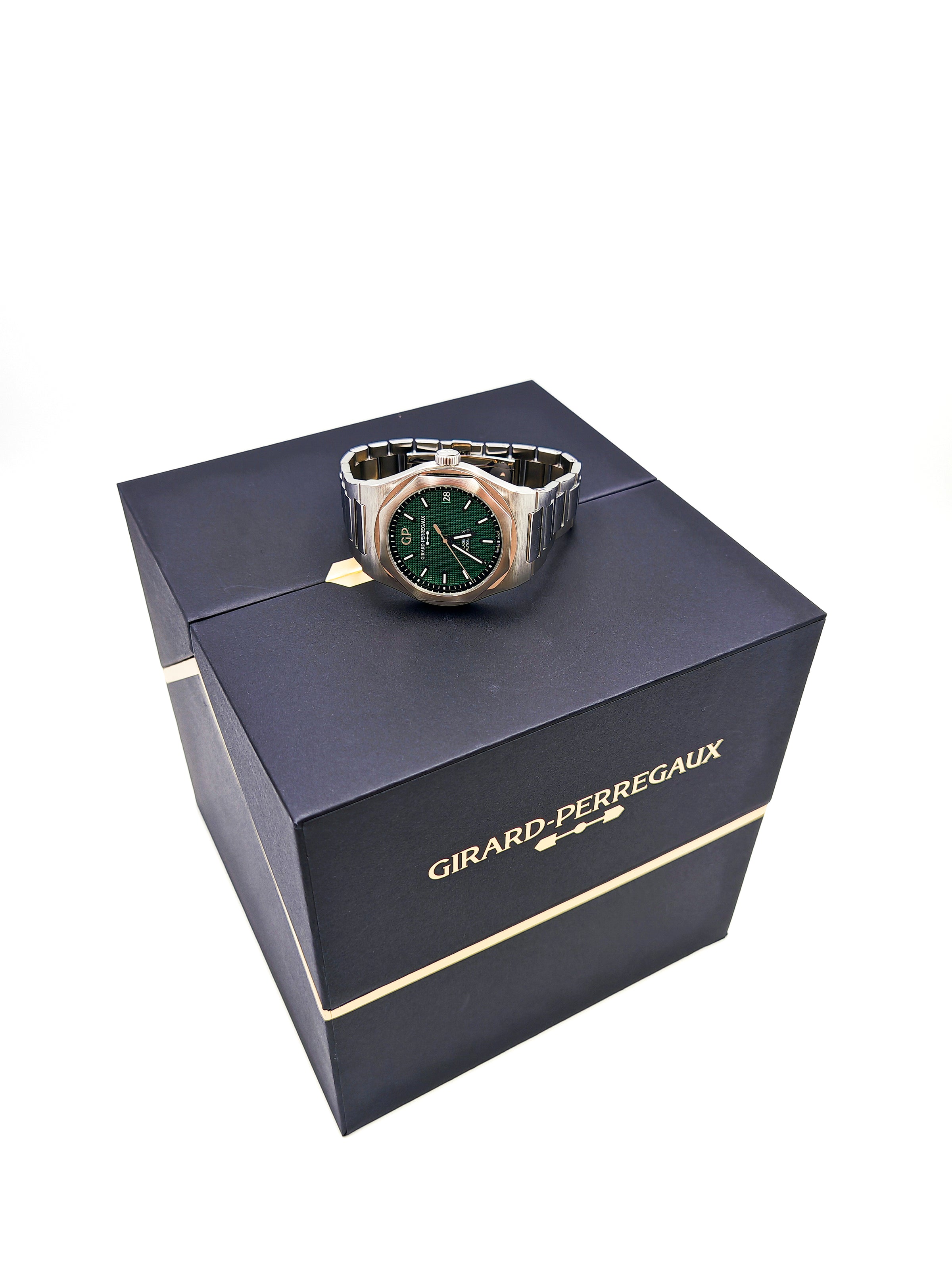 Laureato Green 42mm