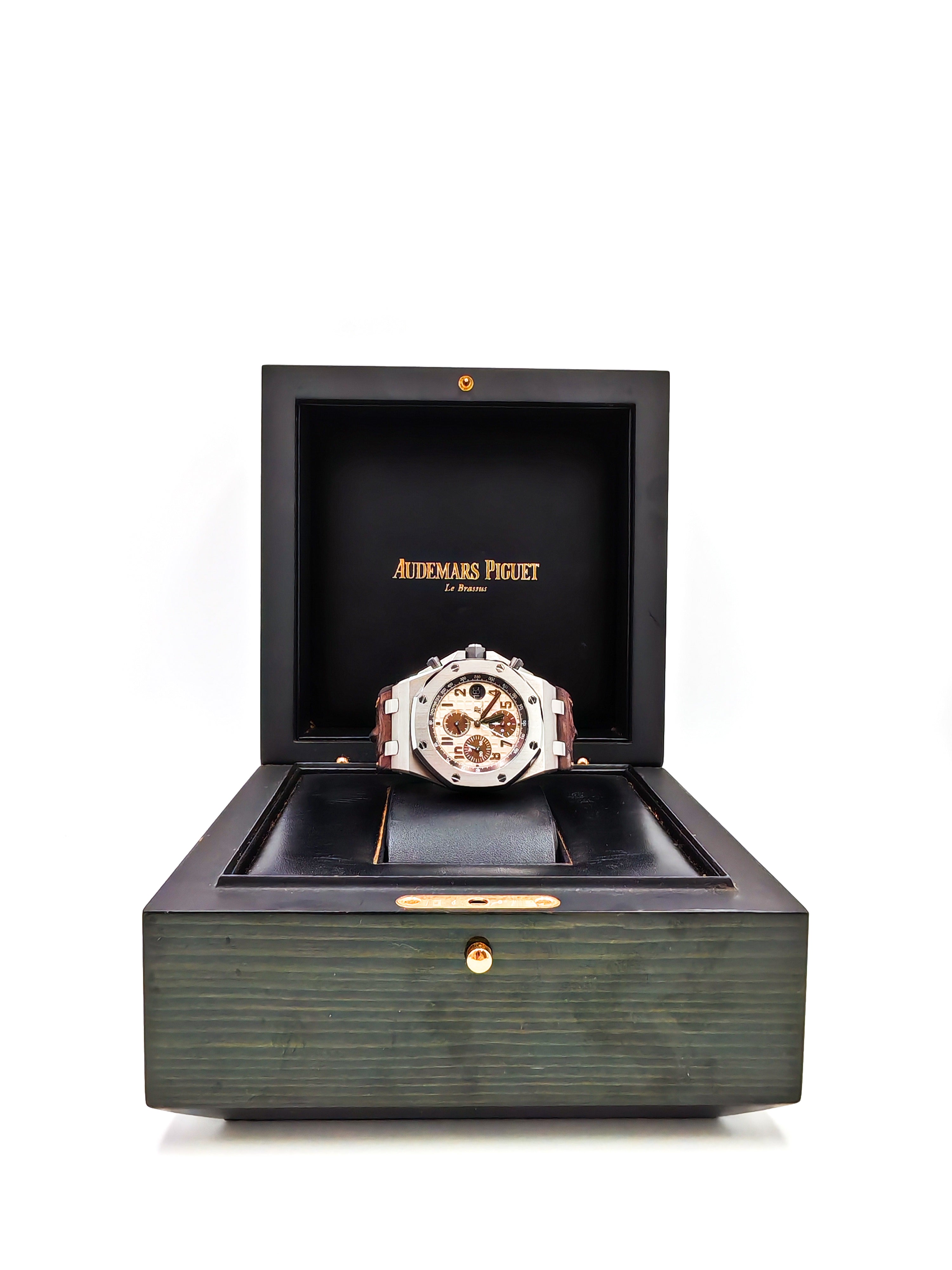 AP Royal Oak Offshore Safari 26470ST | Free Shipping MY – Glampot