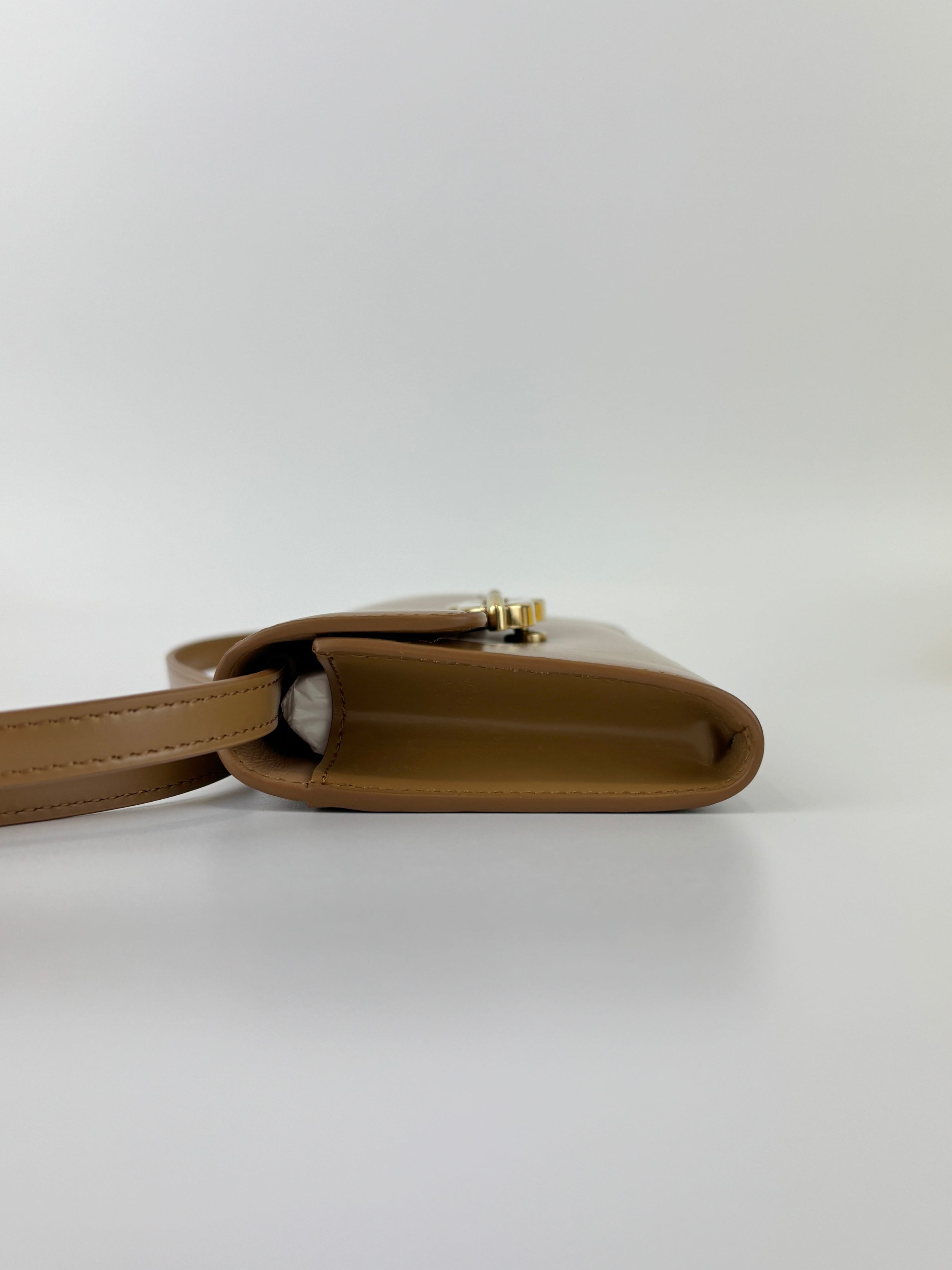 Pimlico Wallet on Strap Sable Super Lux Calf Crossbody