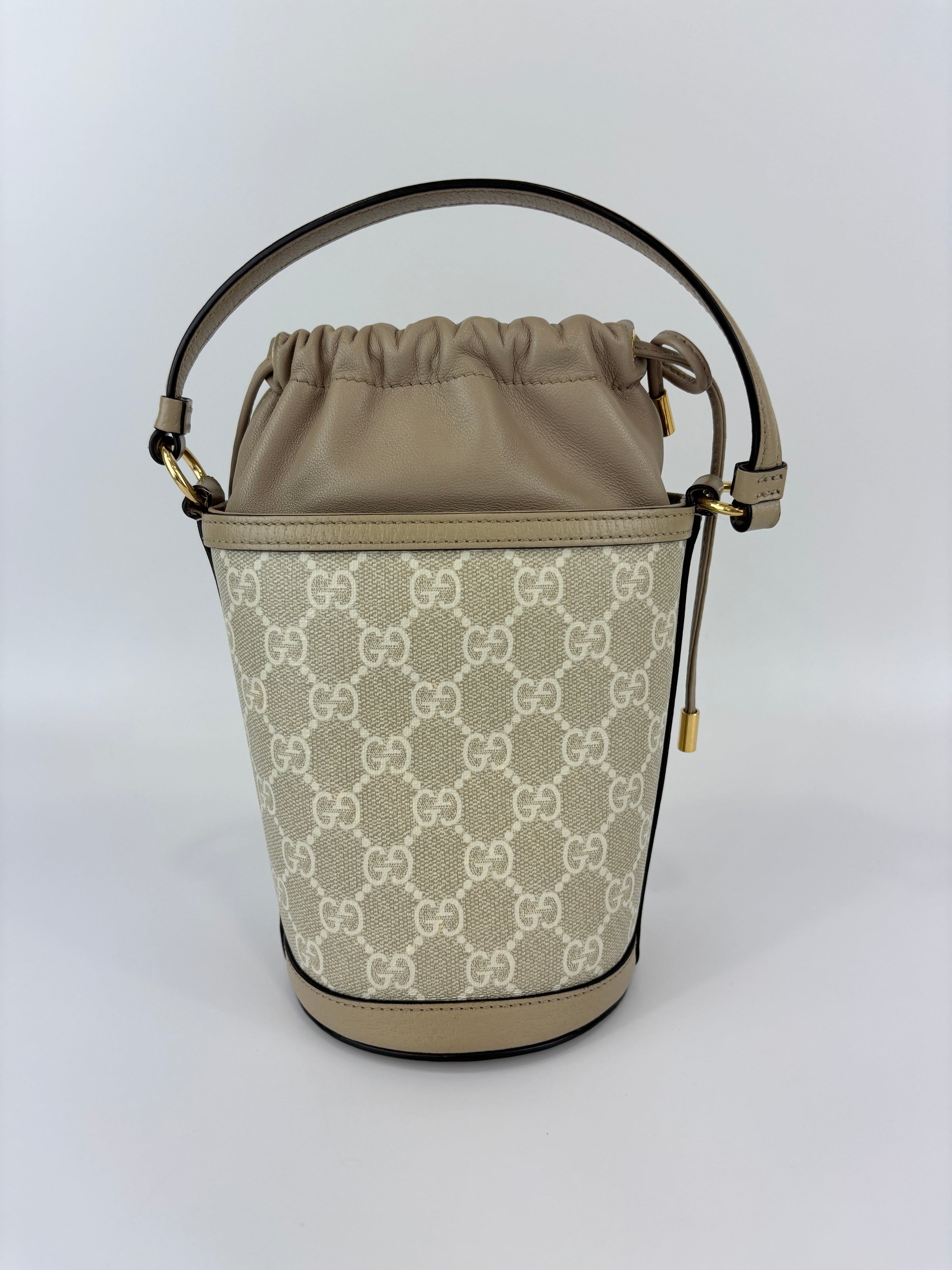 Ophidia GG Mini Bucket Bag in White/Beige