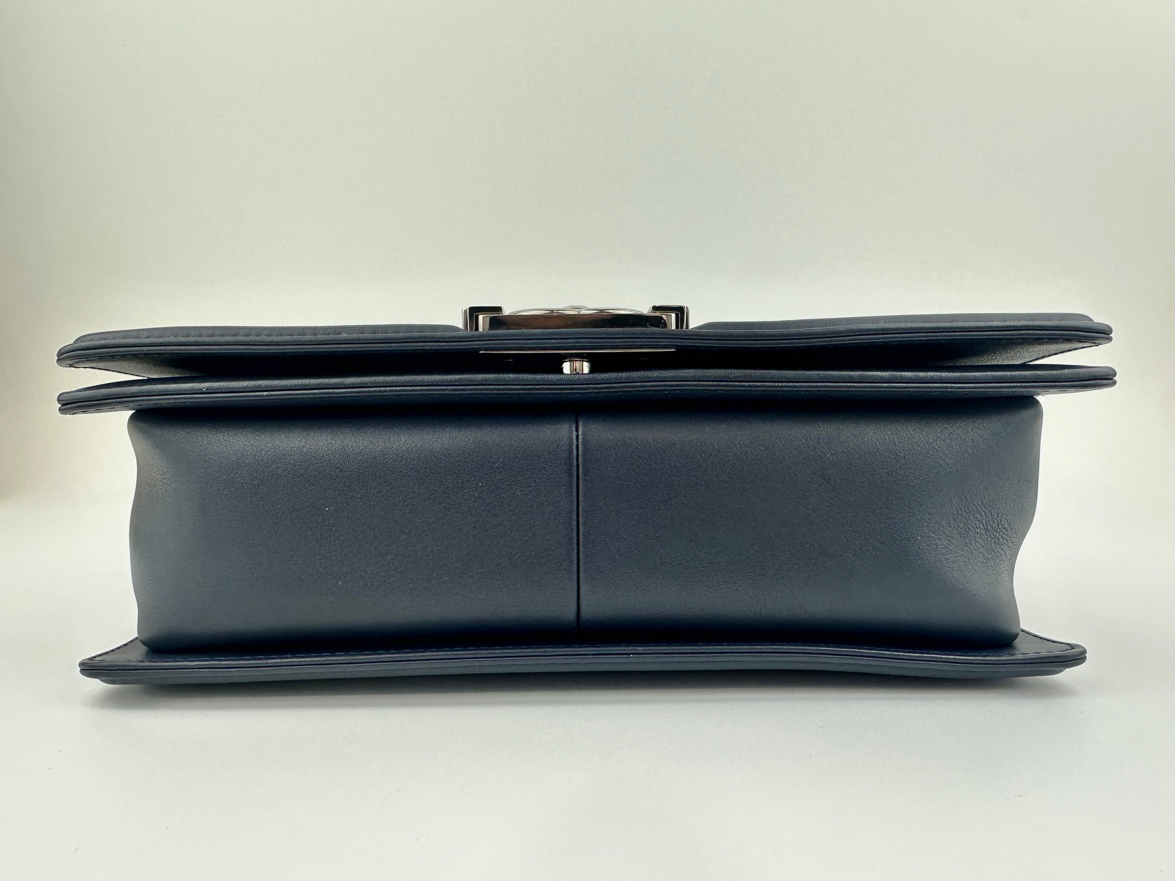 Old Medium Boy Chevron Lambskin Navy PHW