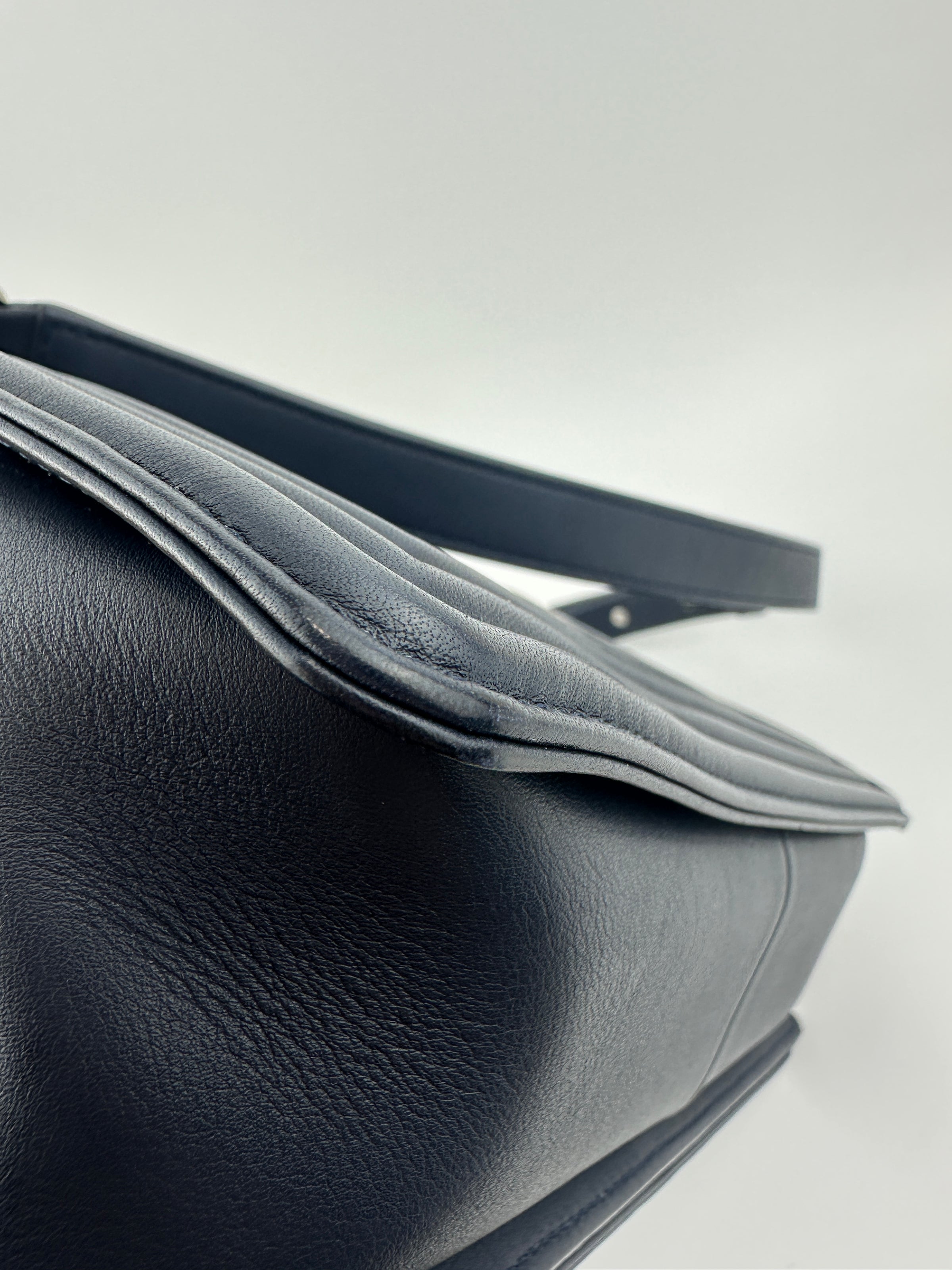 Old Medium Boy Chevron Lambskin Navy PHW