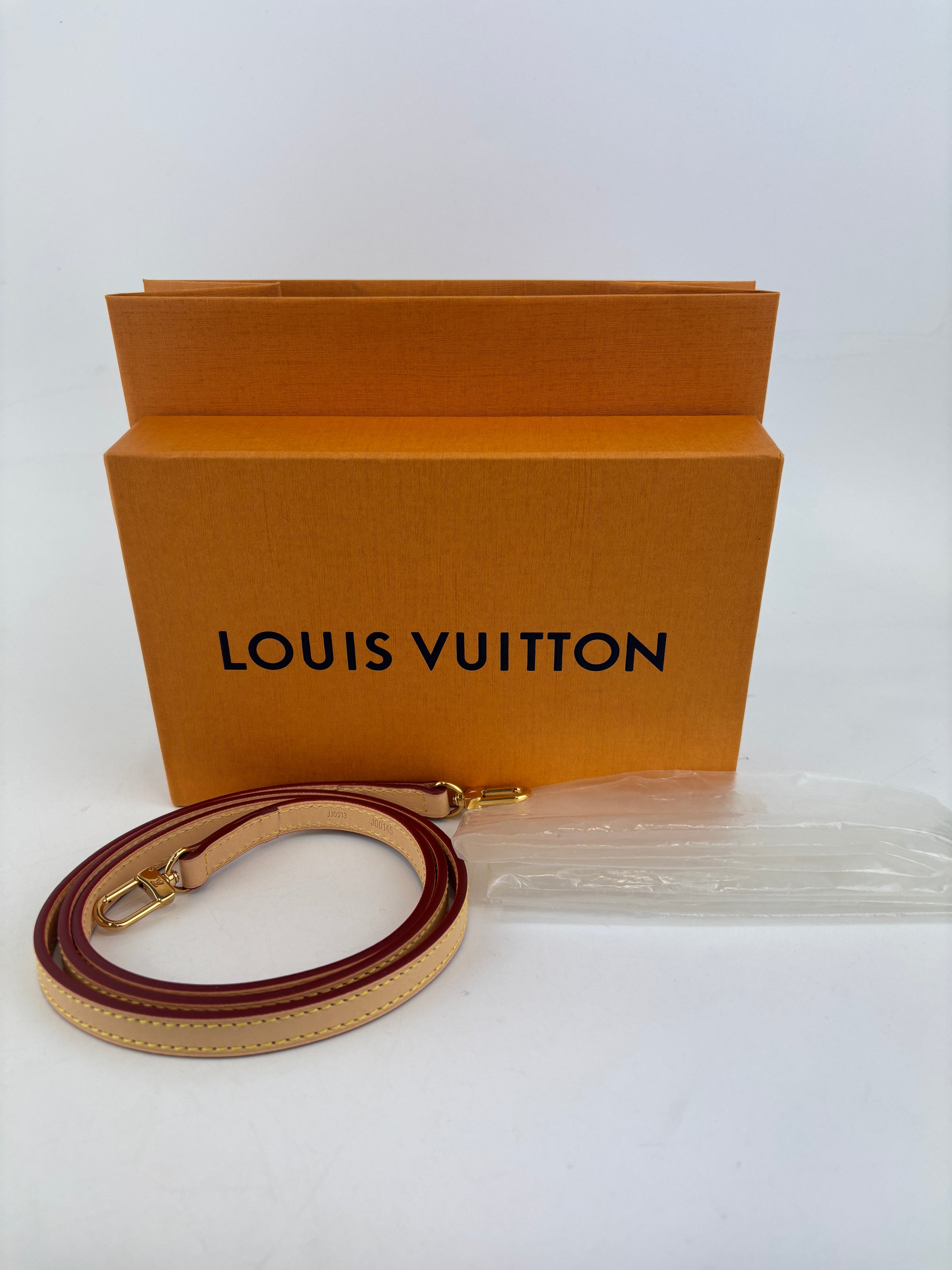 J00145 Vachetta Natural Cowhide Leather Shoulder Strap