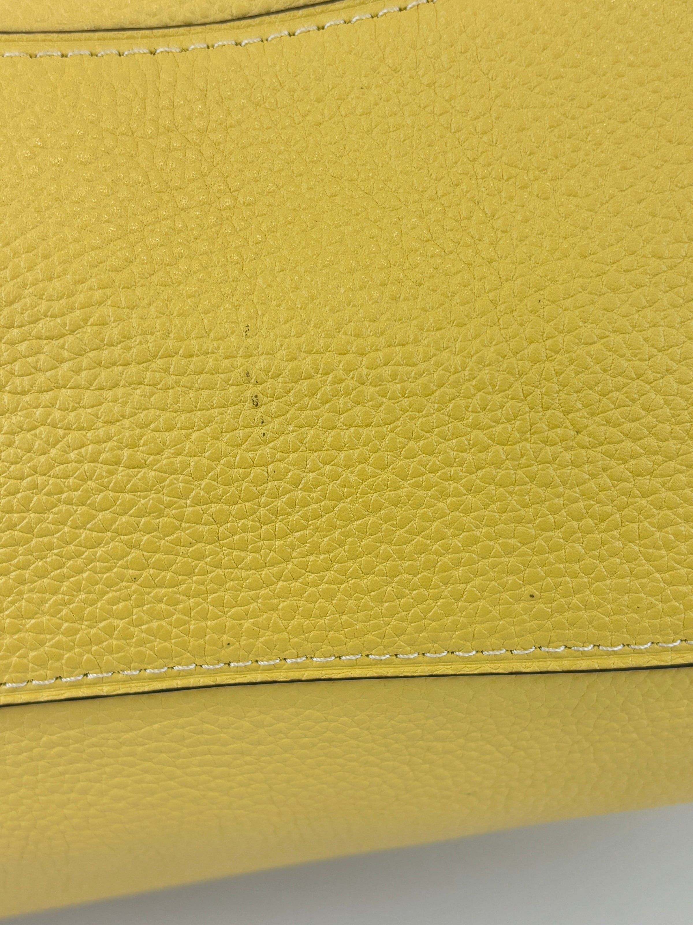 29800 Scalloped Edie 31 in Sunflower Yellow Pebble Leather