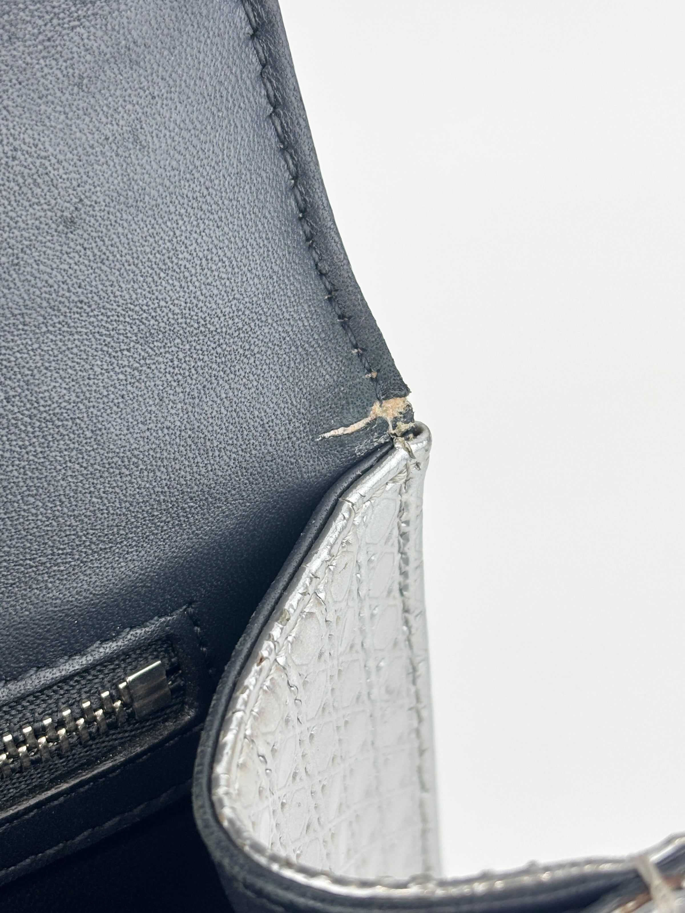 Medium Diorama Bag Silver Metallic Micro Cannage