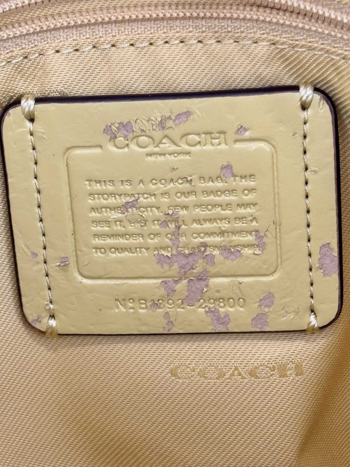 29800 Scalloped Edie 31 in Sunflower Yellow Pebble Leather