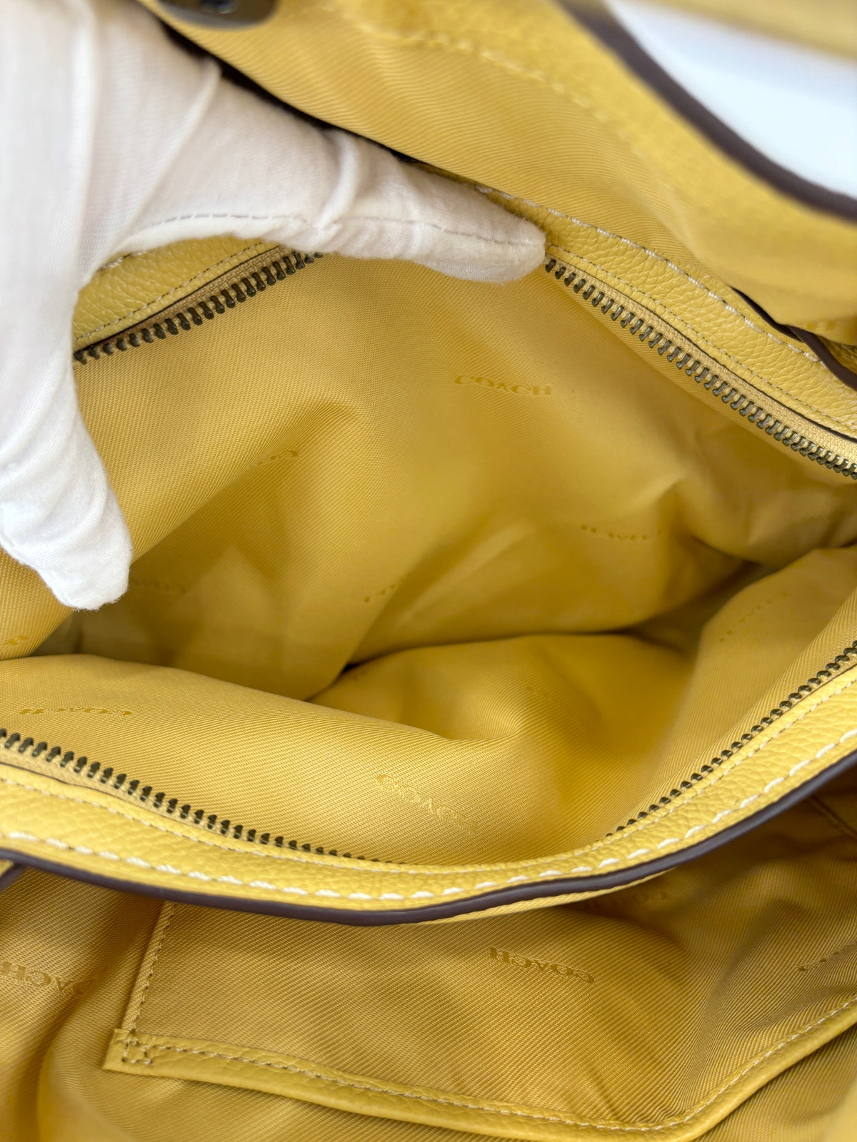 29800 Scalloped Edie 31 in Sunflower Yellow Pebble Leather