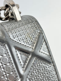 Medium Diorama Bag Silver Metallic Micro Cannage