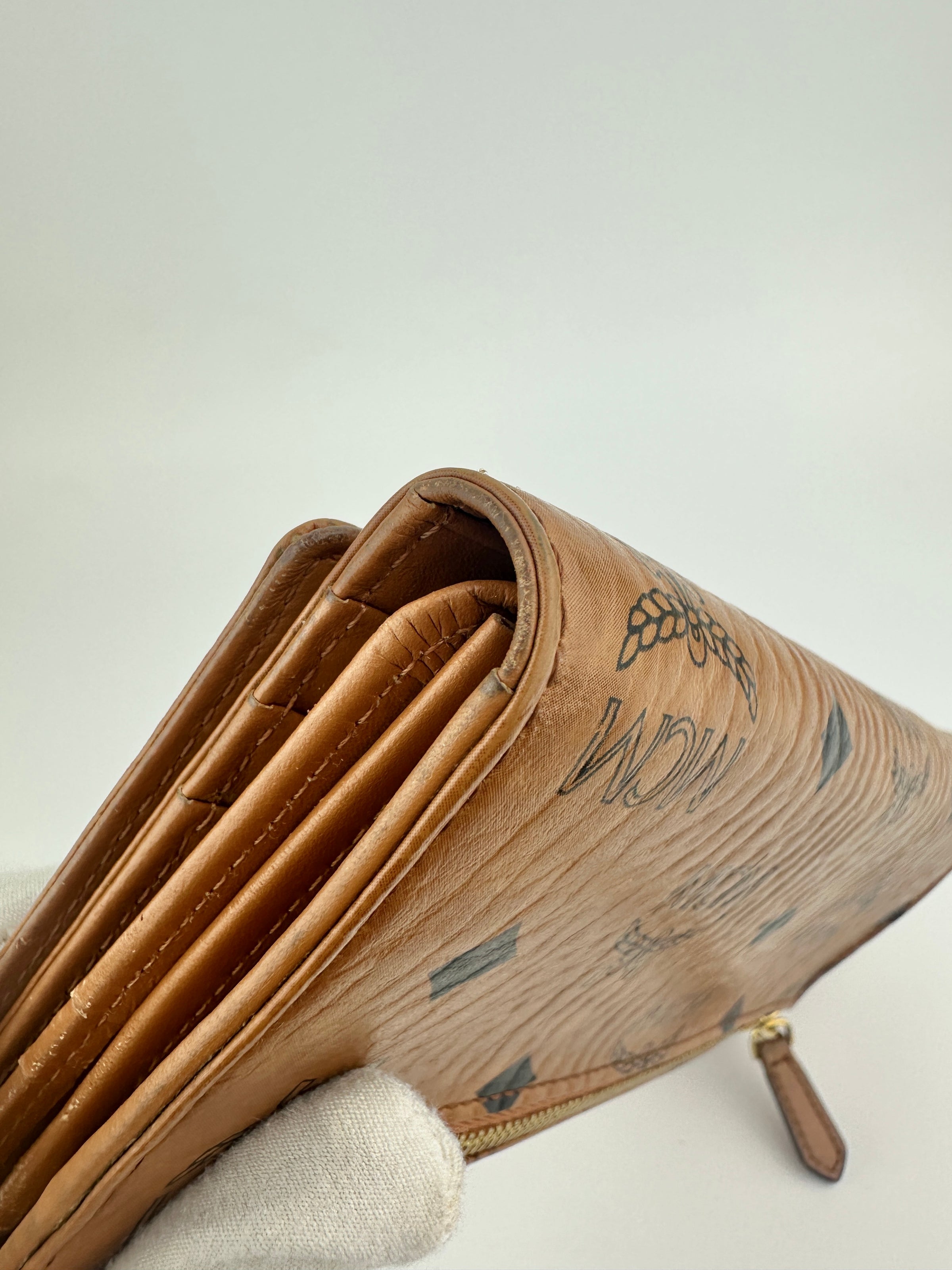 Heritage Line Wallet Synthetic Cognac