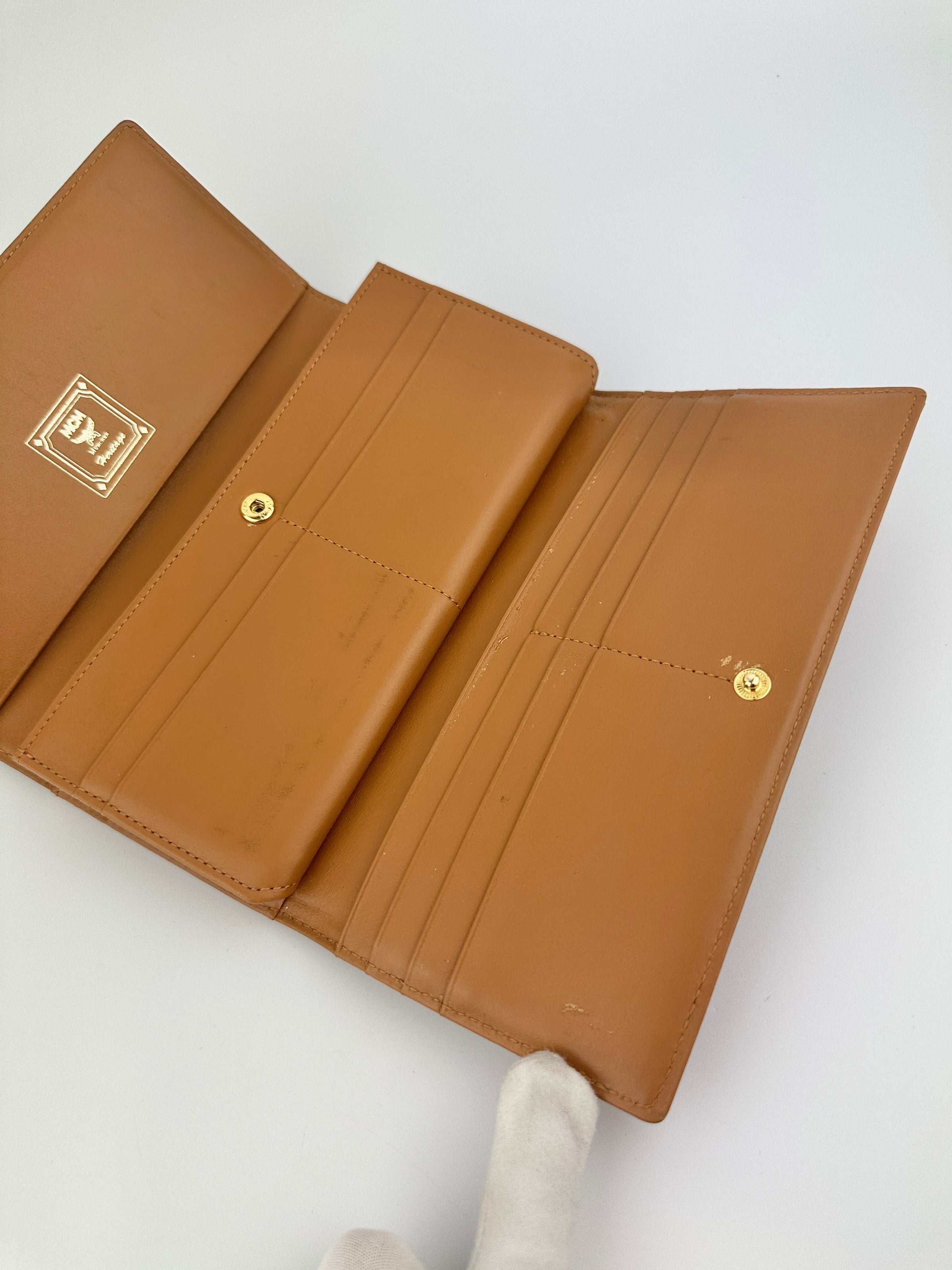 Heritage Line Wallet Synthetic Cognac