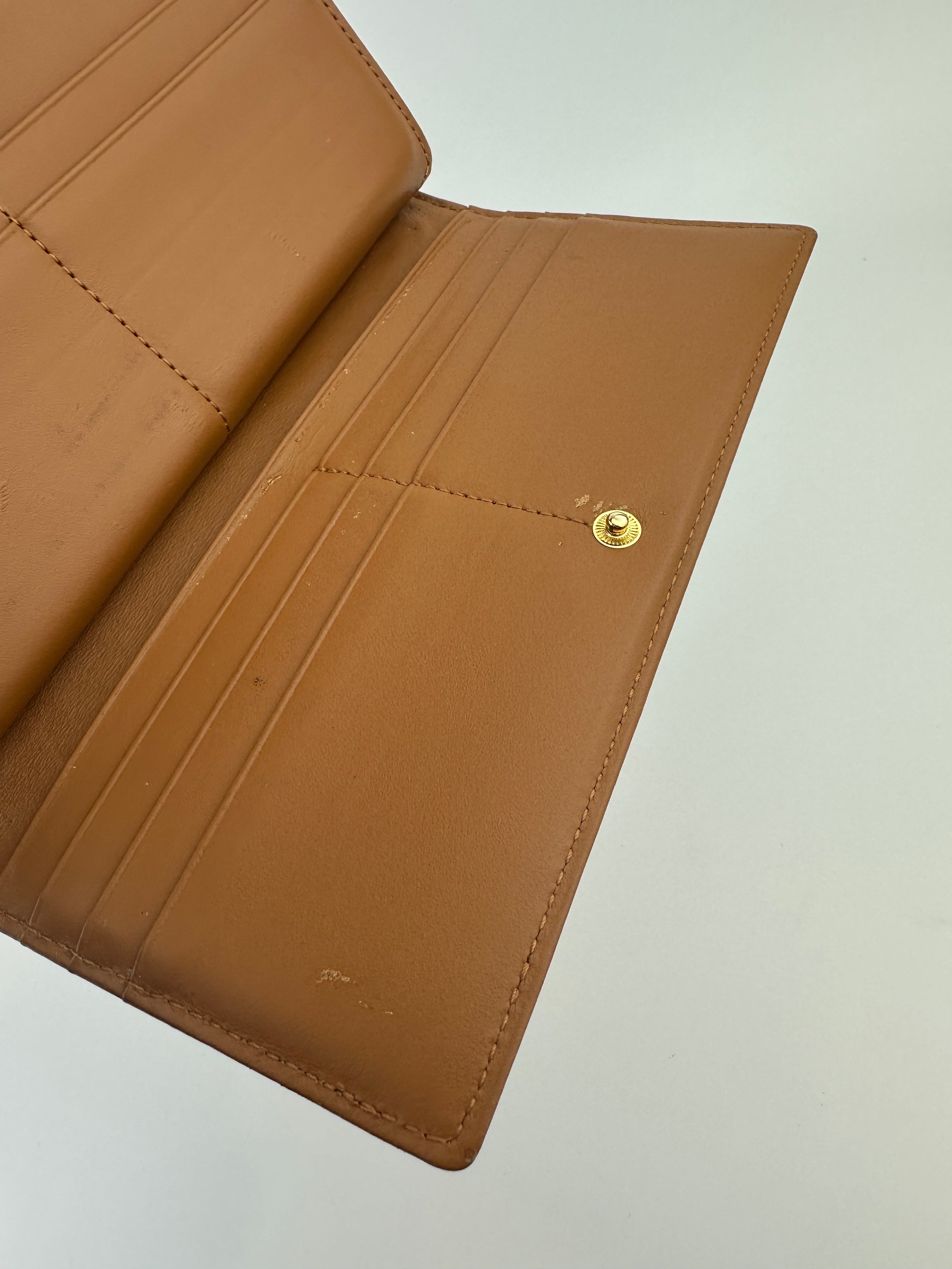 Heritage Line Wallet Synthetic Cognac