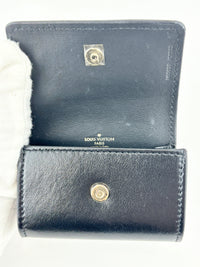 M00829 Link Earphone Holder in Black