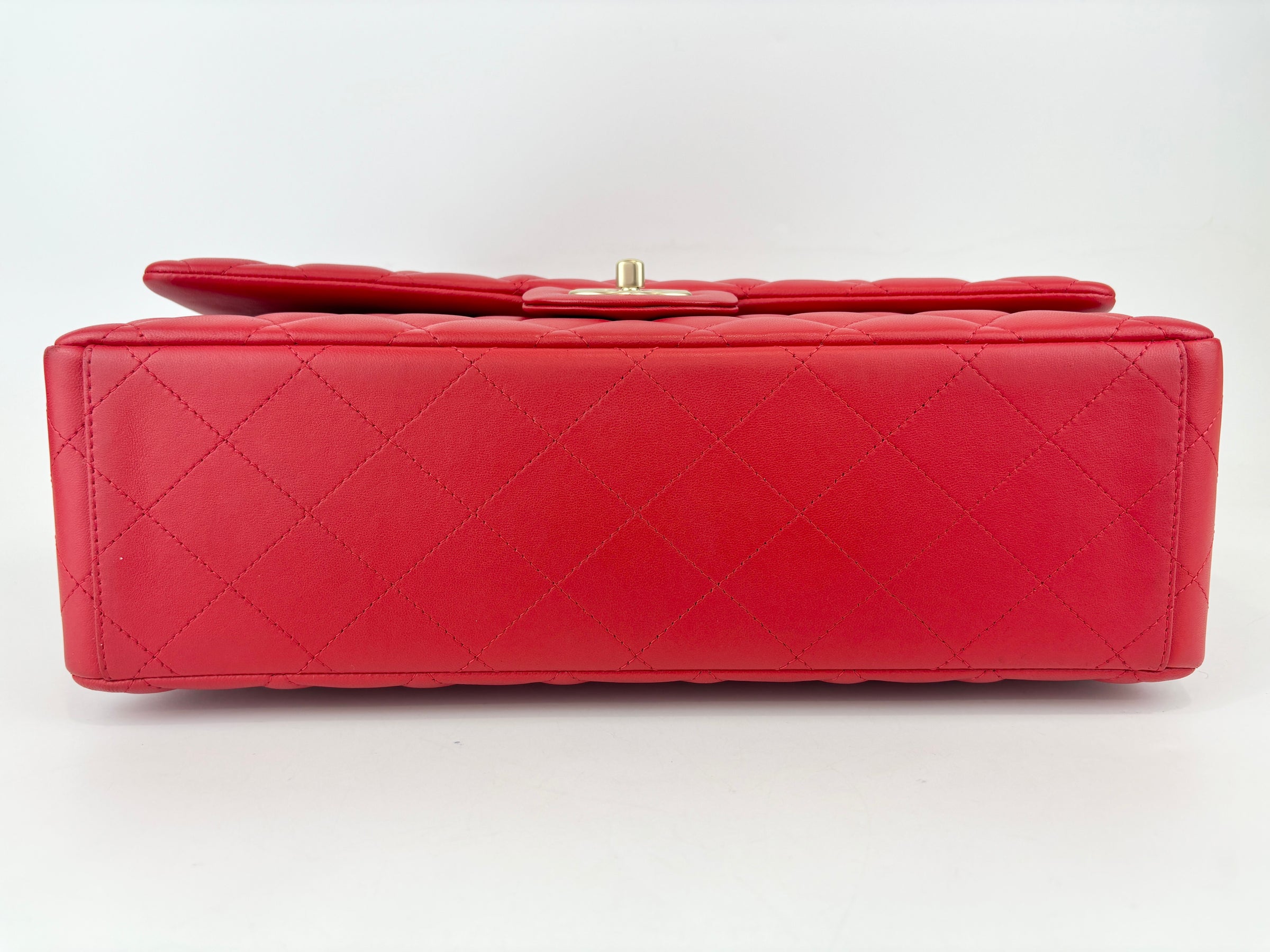 Maxi Double Flap Lambskin Red GHW
