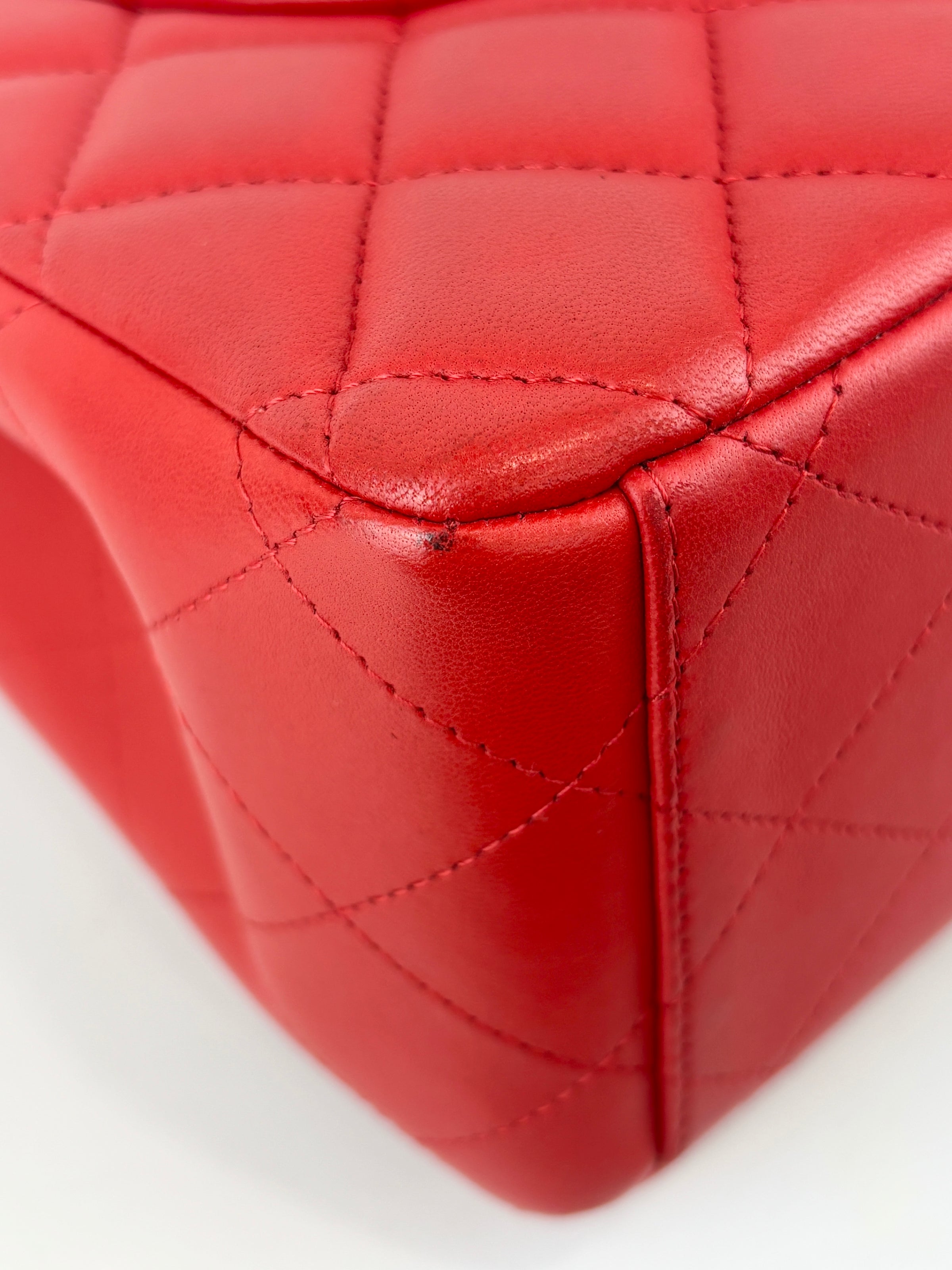 Maxi Double Flap Lambskin Red GHW