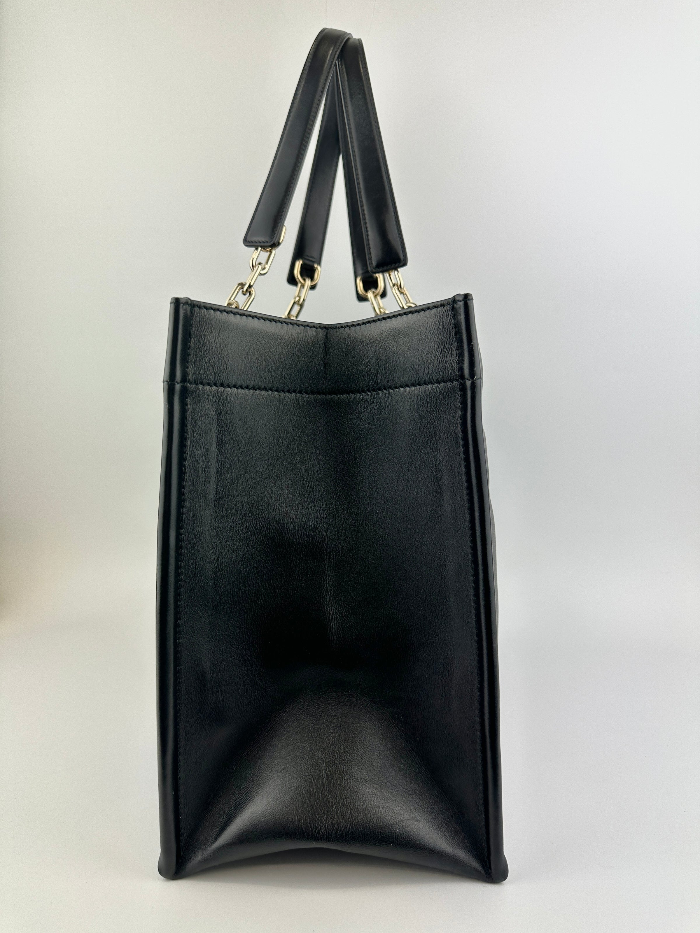 Essential Archi Black Calfskin Leather Cannage Tote Bag