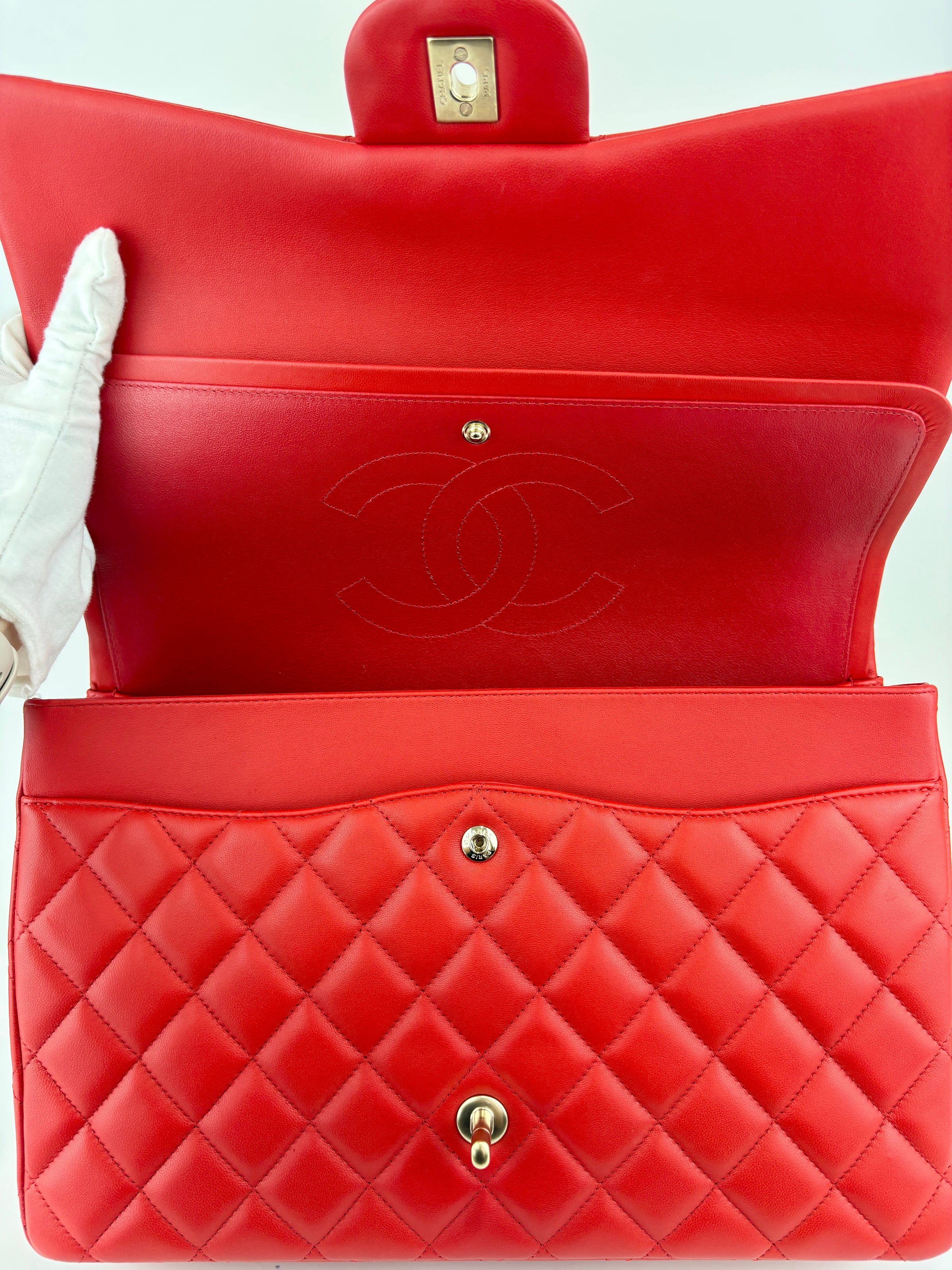 Maxi Double Flap Lambskin Red GHW