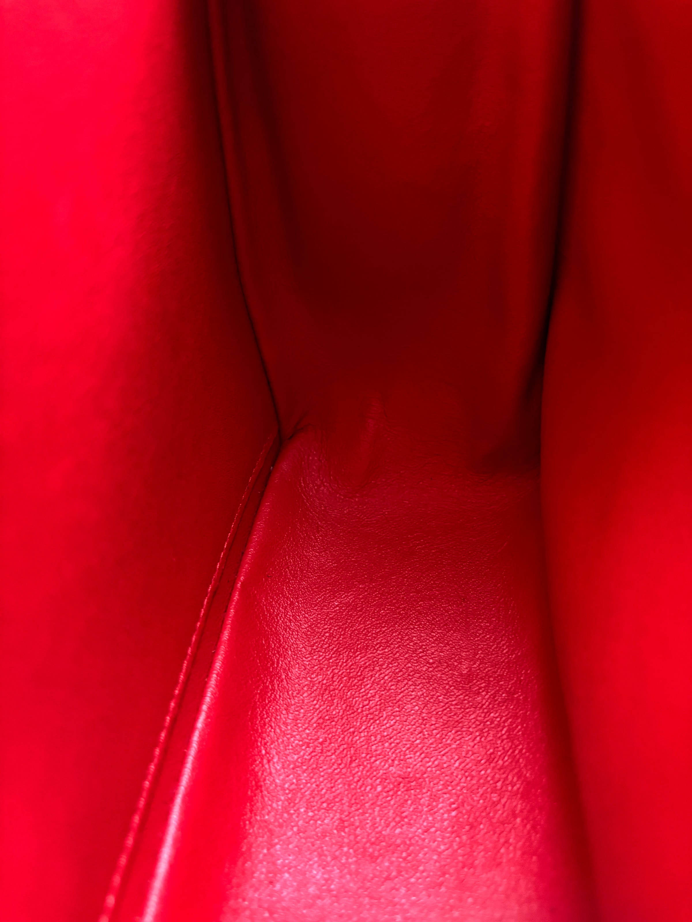 Maxi Double Flap Lambskin Red GHW