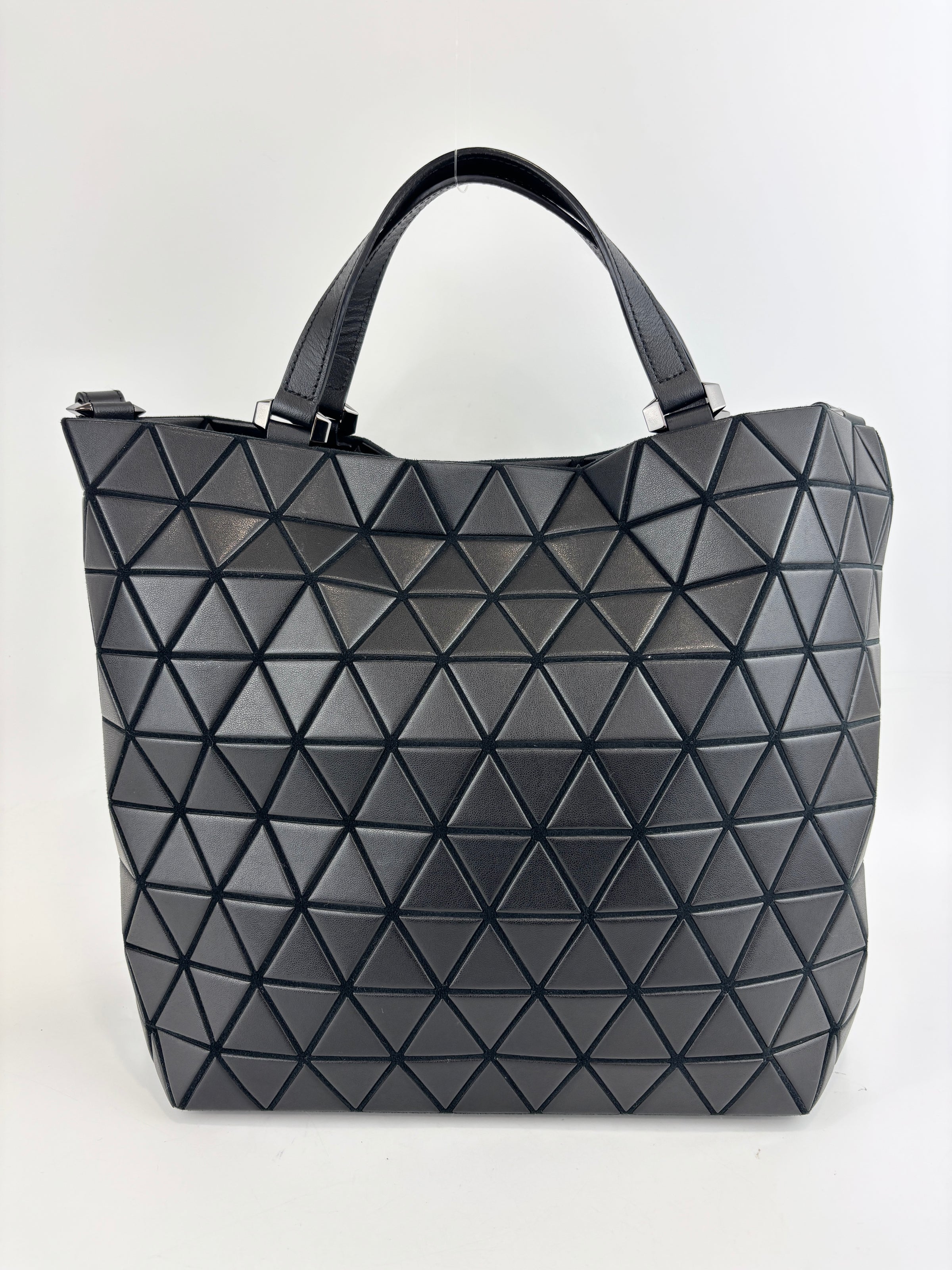 Bao Bao Black Prism Plus