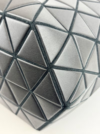 Bao Bao Black Prism Plus