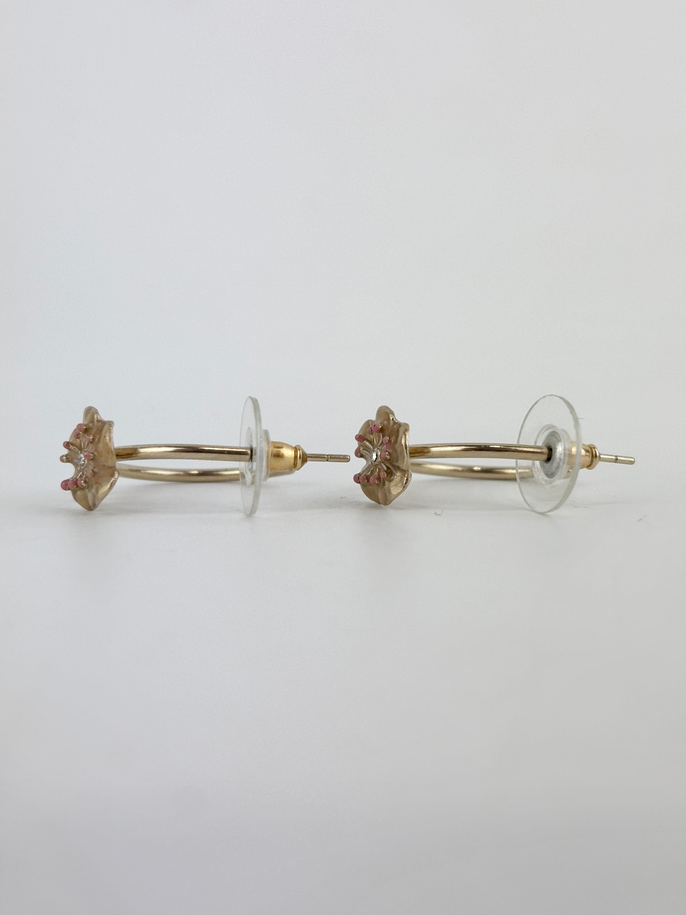 B13C Pink Flower CC Gold Metal Earrings
