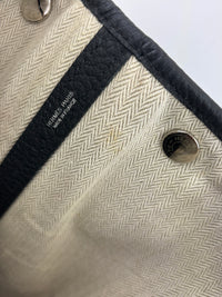 Garden Party 36 Tote Bag in Black