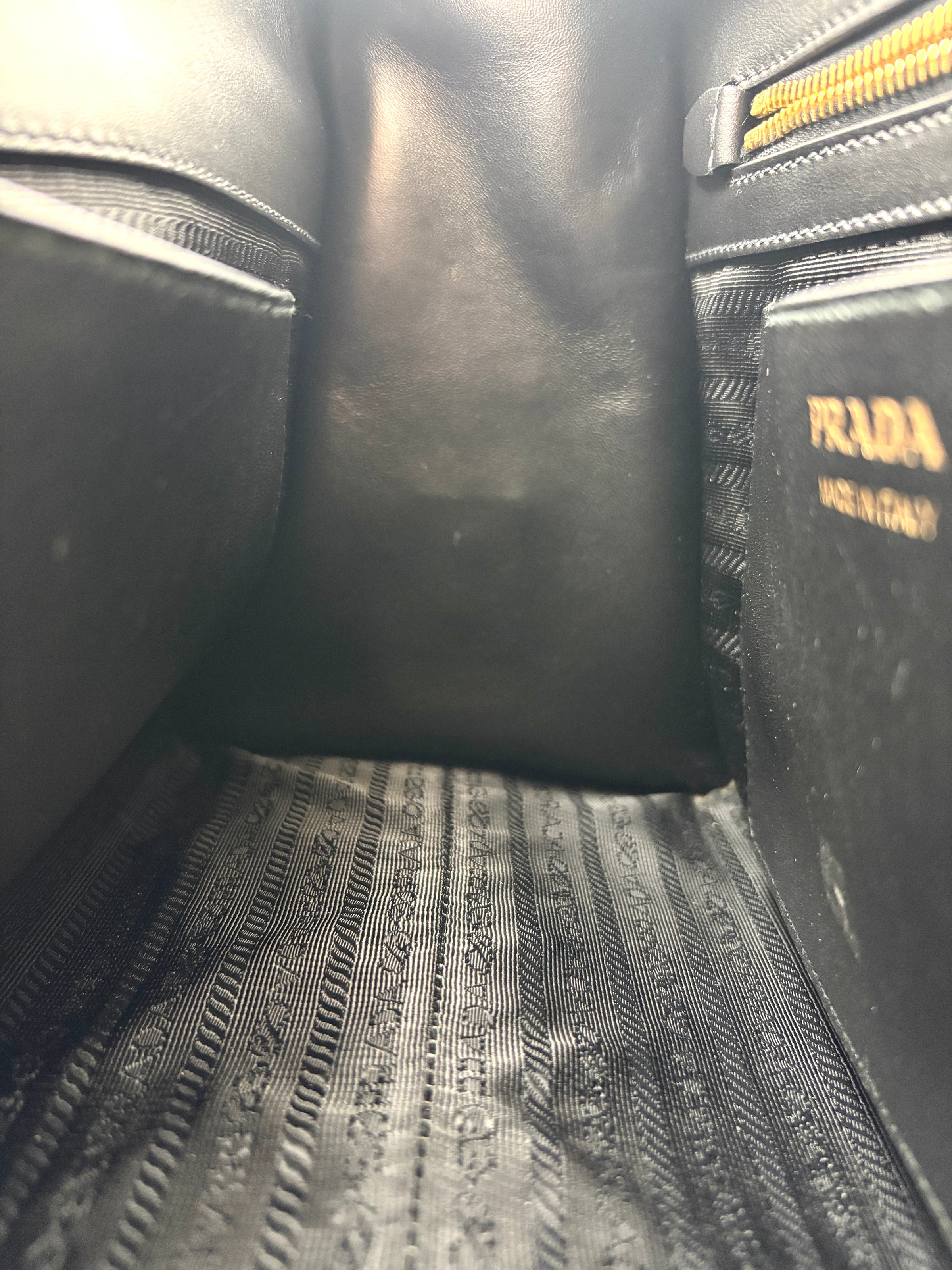 1BA046 Esplanade Satchel Red/Black Saffiano and City Calf Leather